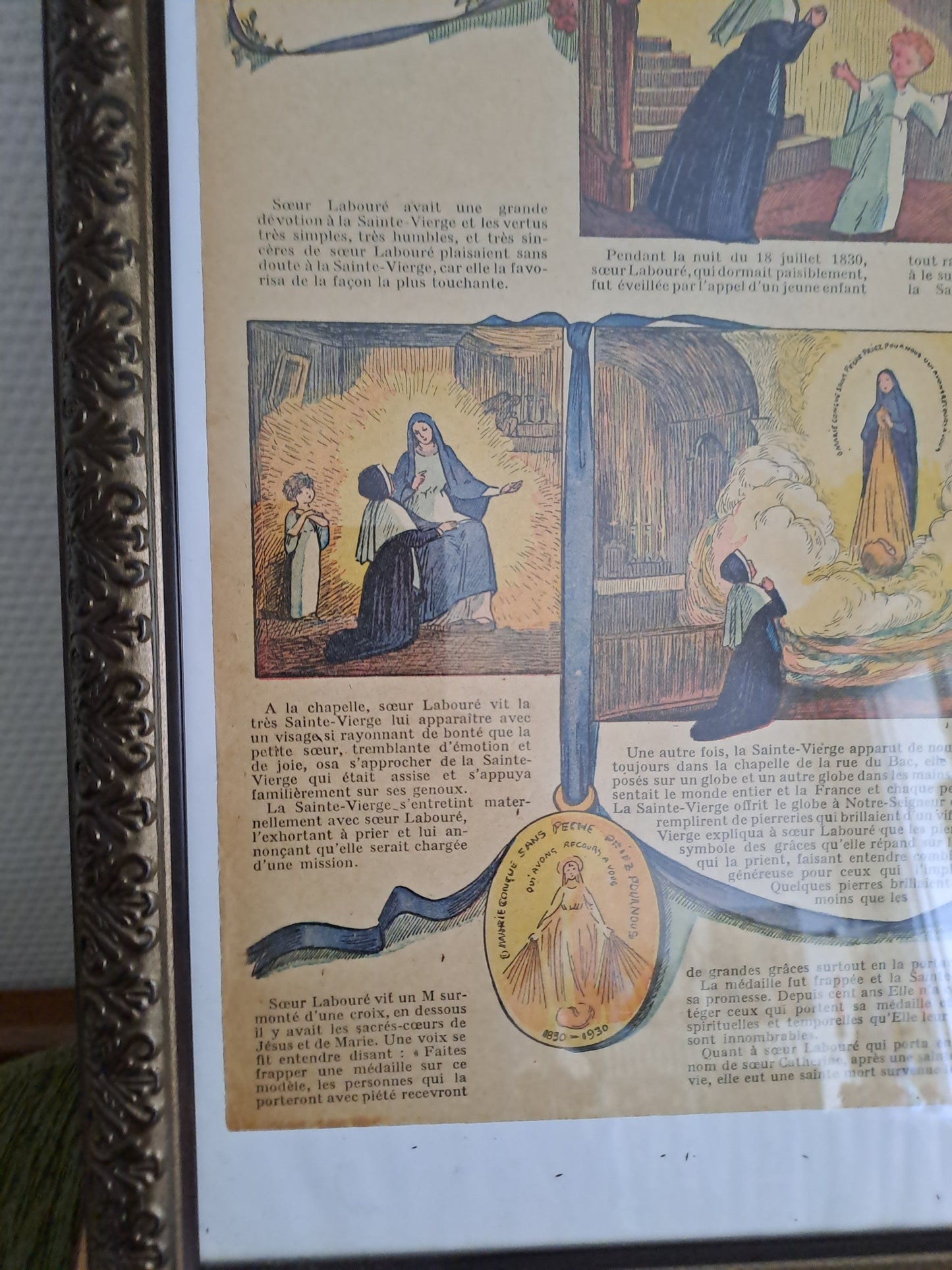 Tableau "histoire de la médaille miraculeuse".