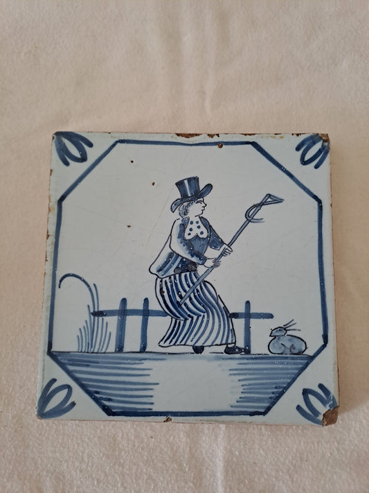 Carreau.  Delft Antique. 13 Cm X 13 Cm. X