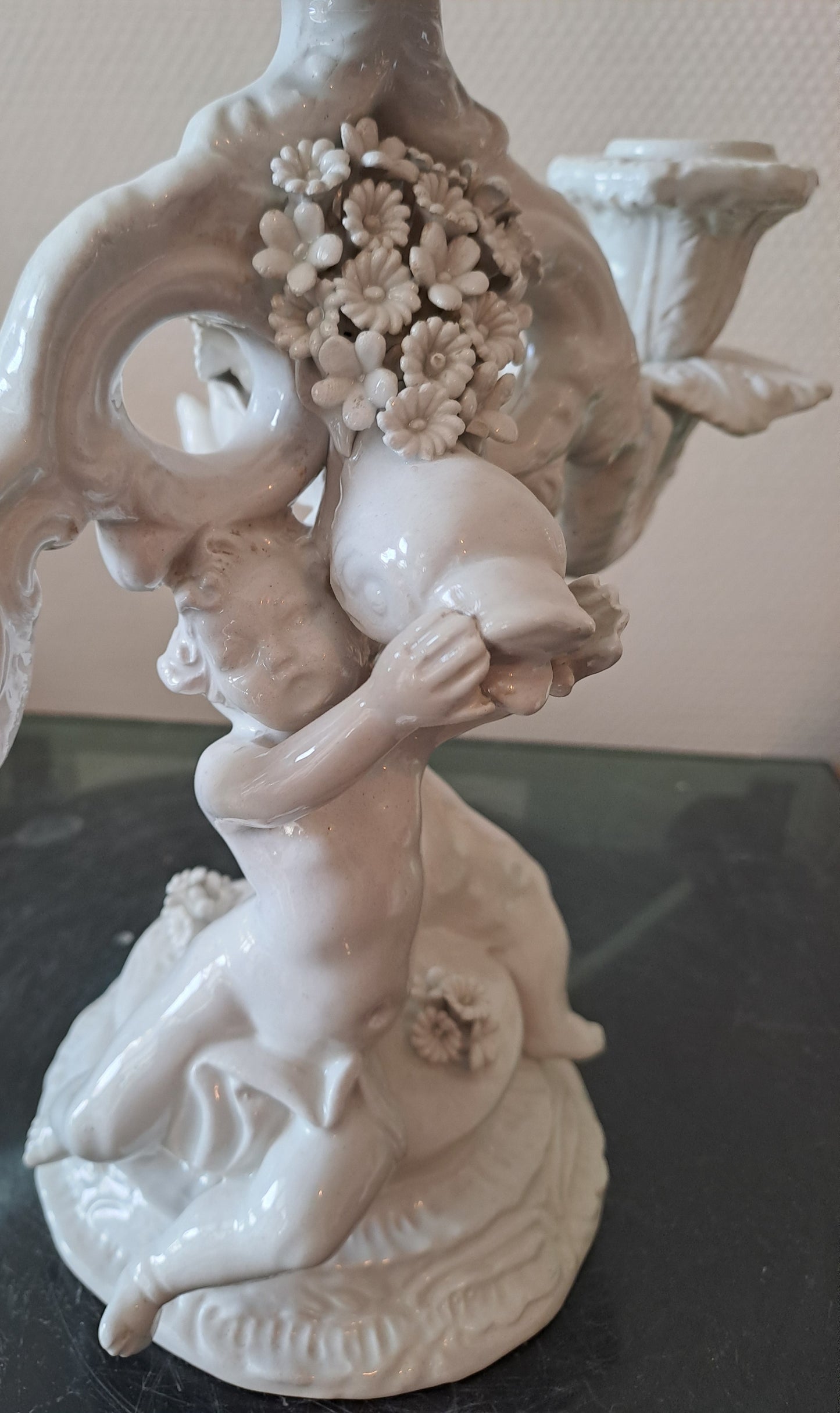Chandelier Porcelaine Capodimonte  Signé Cherubins Ancienne dcoration vintage