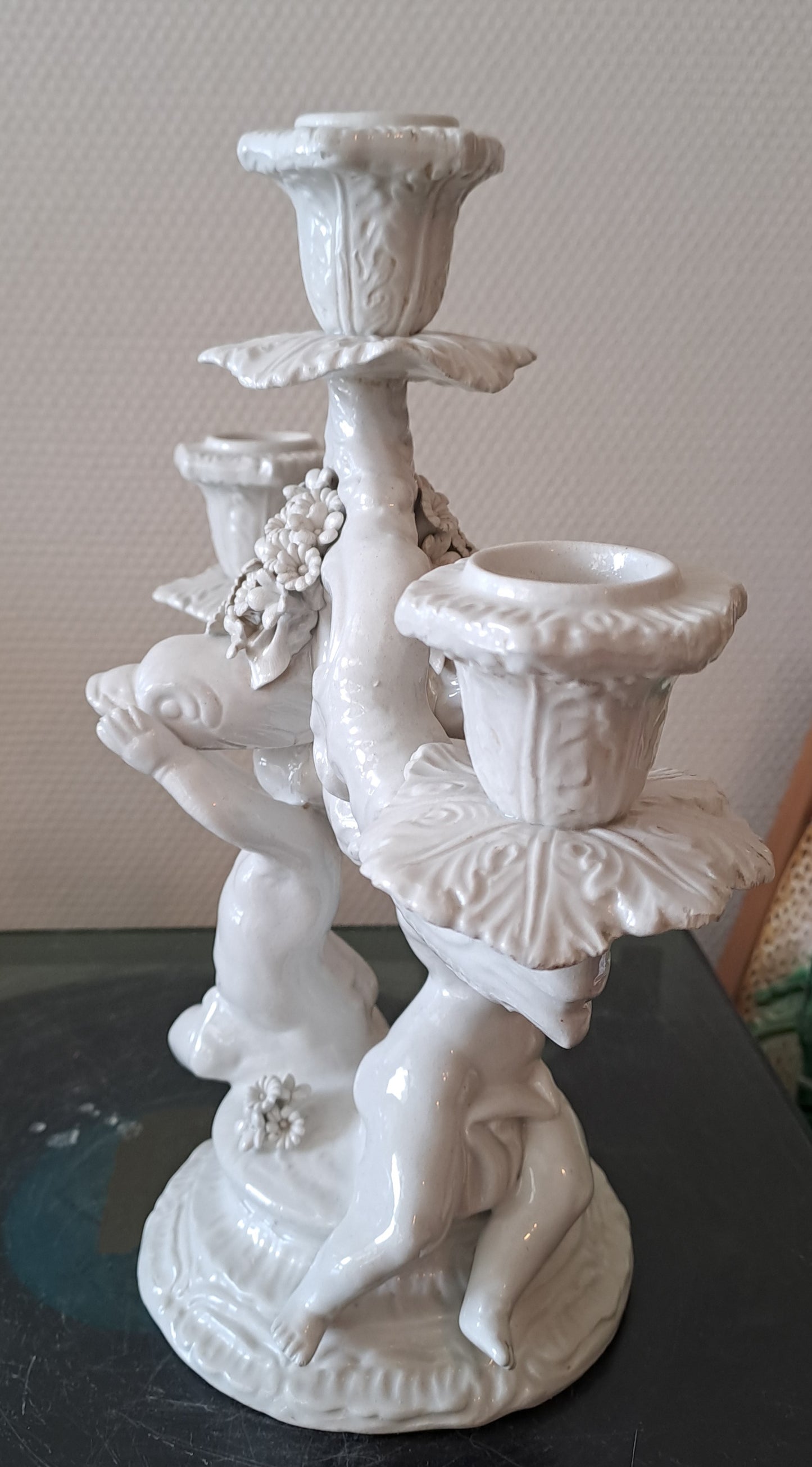 Chandelier Porcelaine Capodimonte  Signé Cherubins Ancienne dcoration vintage