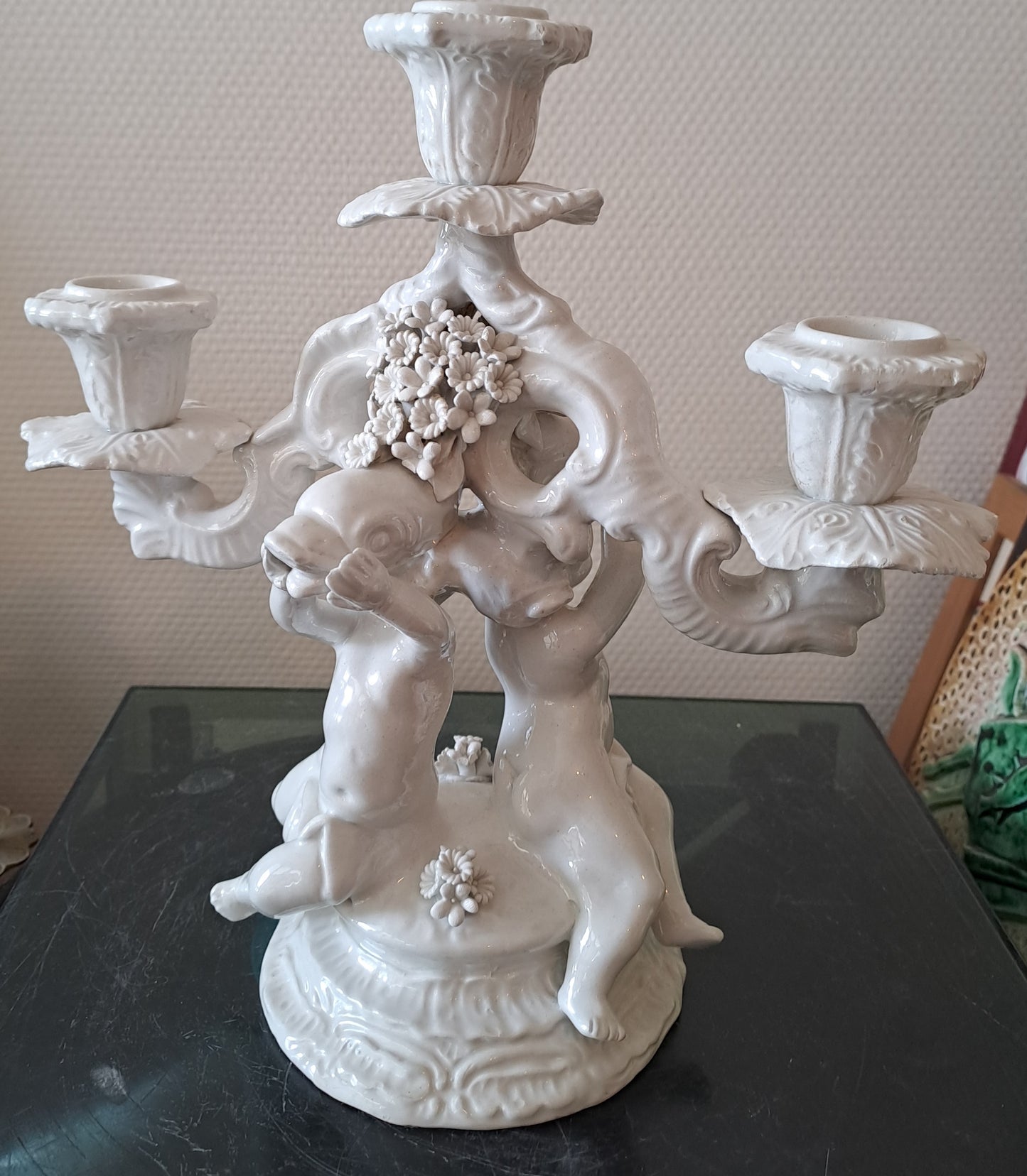 Chandelier Porcelaine Capodimonte  Signé Cherubins Ancienne dcoration vintage