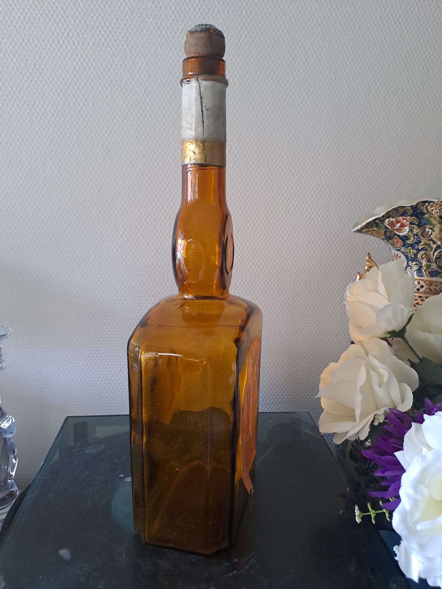 Verrerrie ancienne bouteille Saint-Bernard decoration vintage