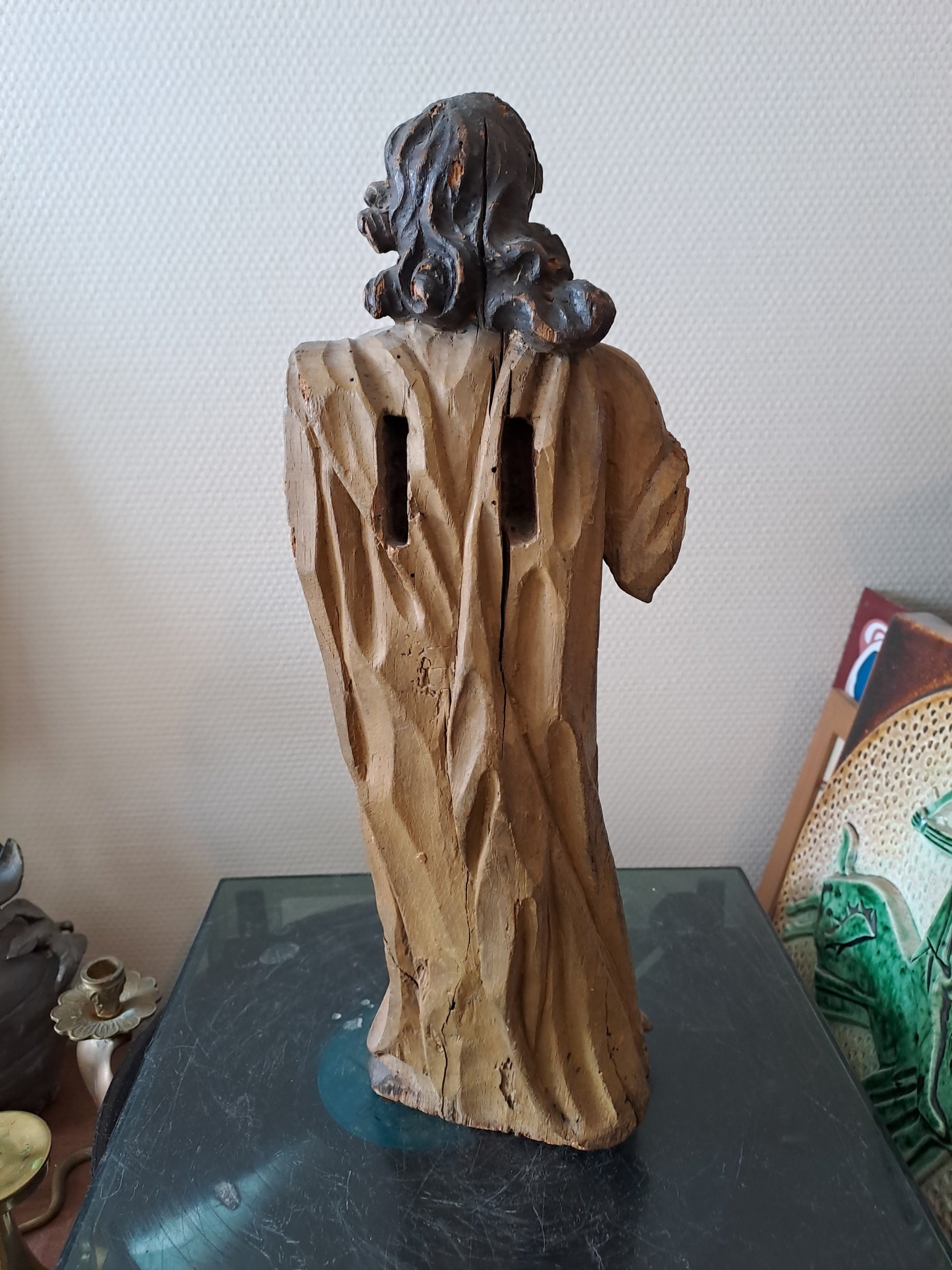 Statue en bois Polychrome. Représentant Saint Jean-Baptiste. 1ere moitié du XVIII eme. Ancien Vintage catholique. 