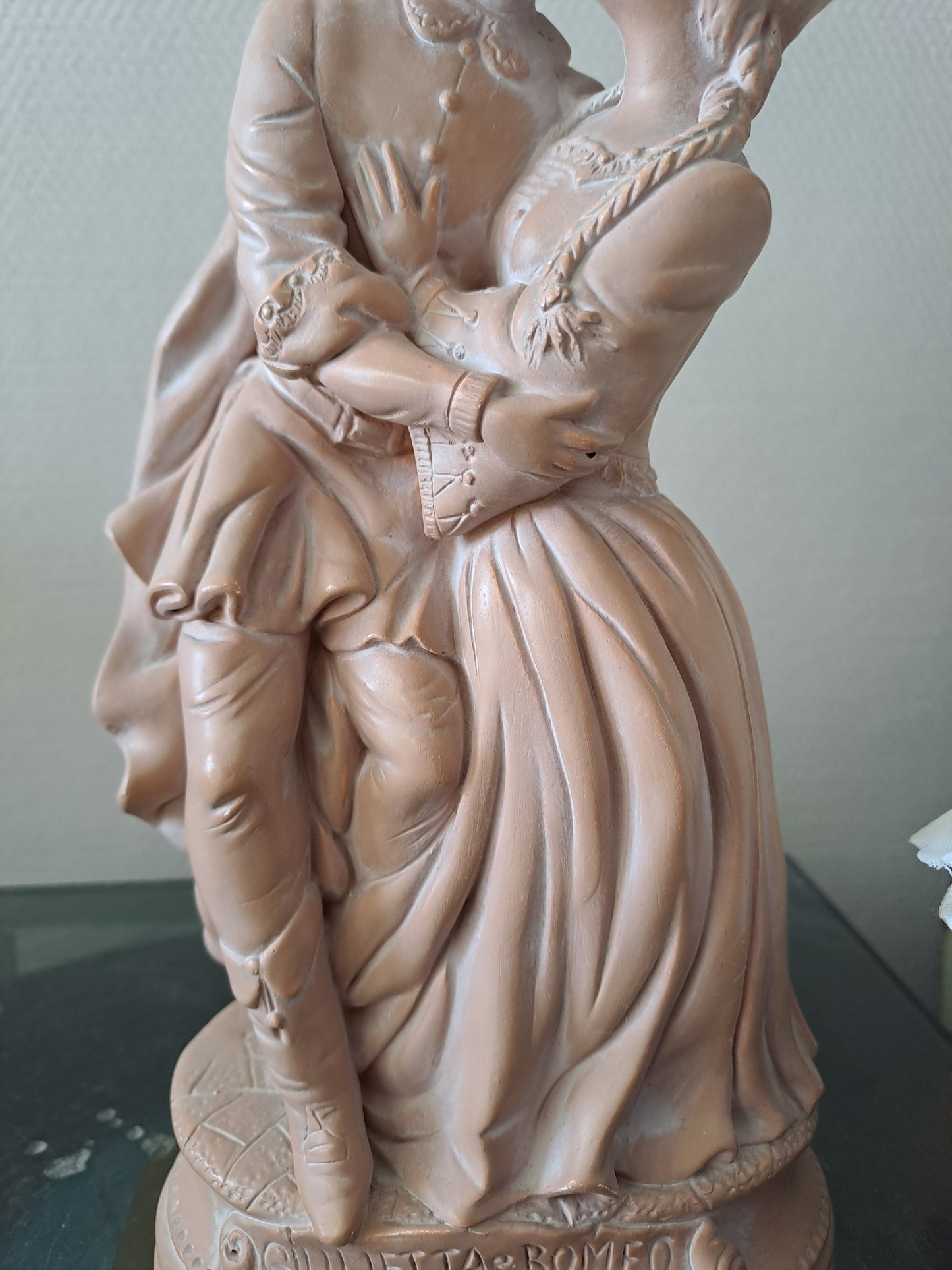 Statue Représentant Roméo et Juliette. Signé et numéroté.