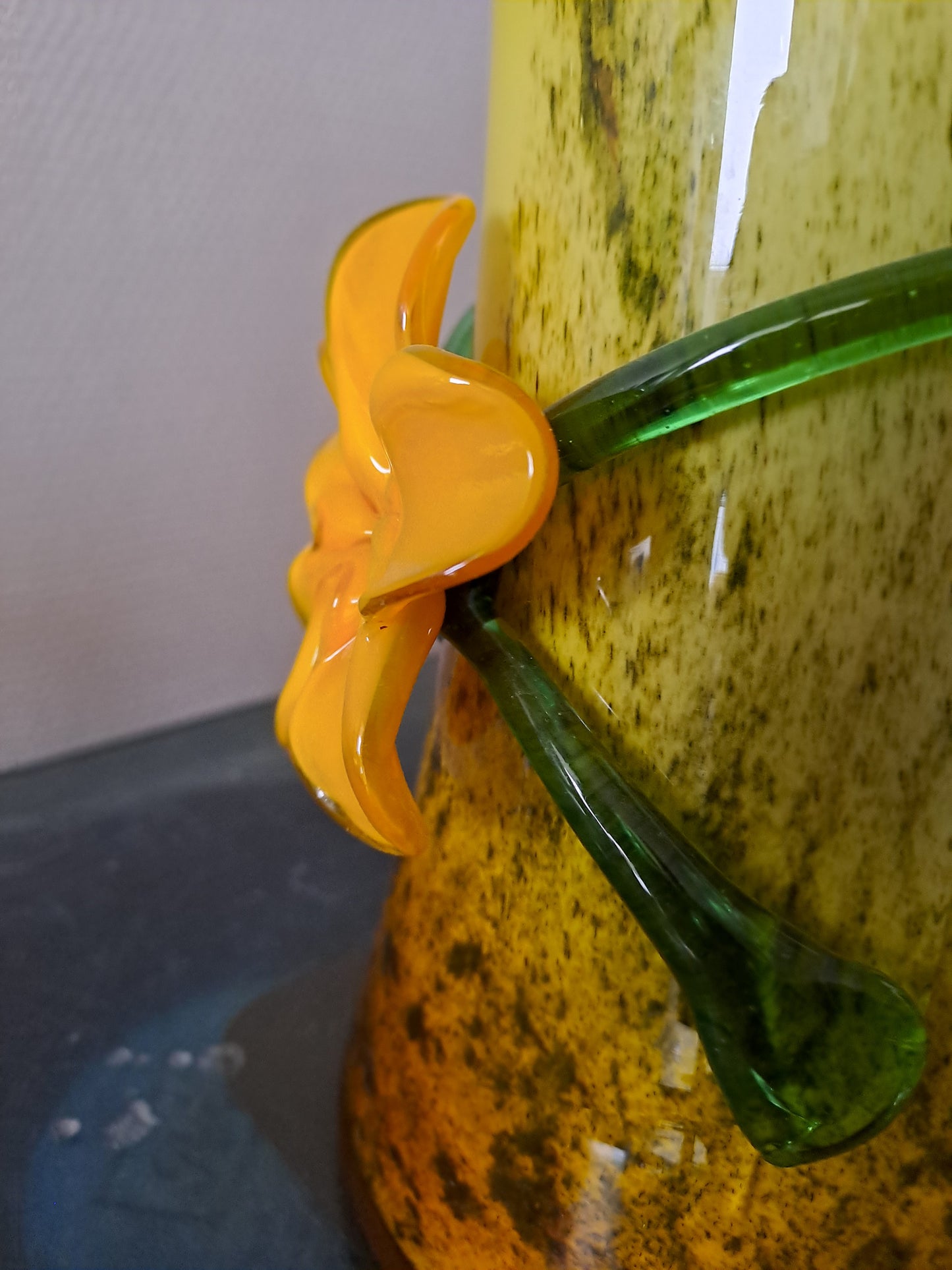 Vase En Pâte De Verre.