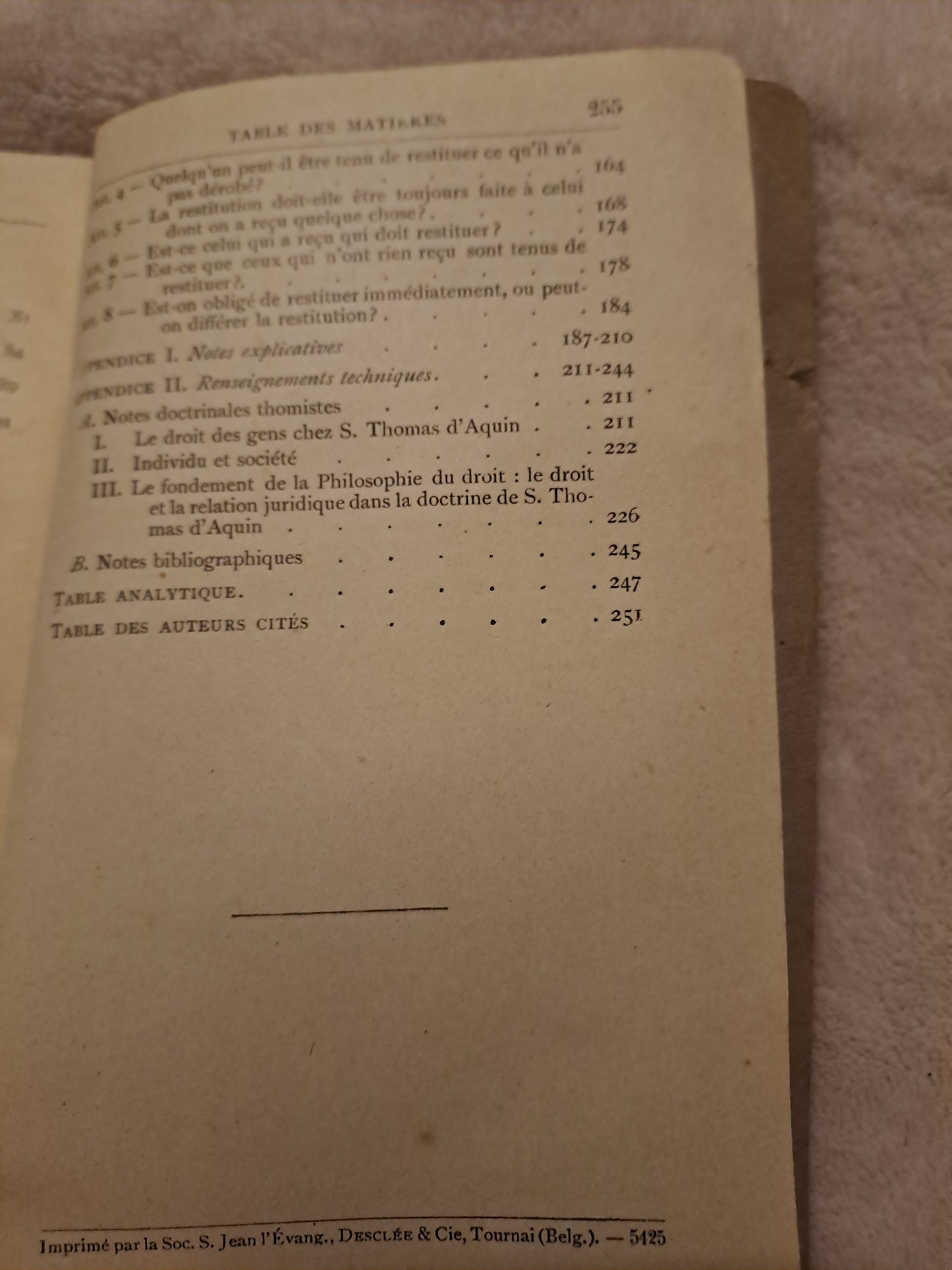 Somme theologique. La justice. Tome 1. 2a-2a, Questions 57-62. Saint Thomas D'Aquin. Ancien livre vintage catholique sacré-coeur.