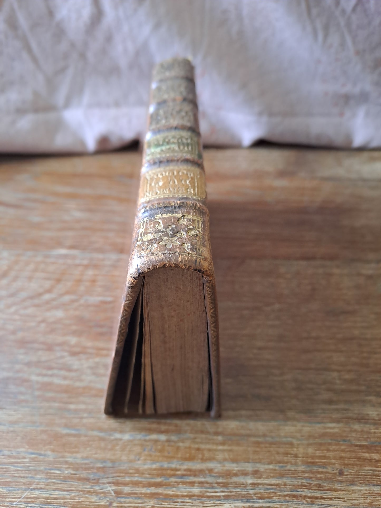 Sermons du Père Bourdaloue. T1. 1750. Ancien livre vintage catholique