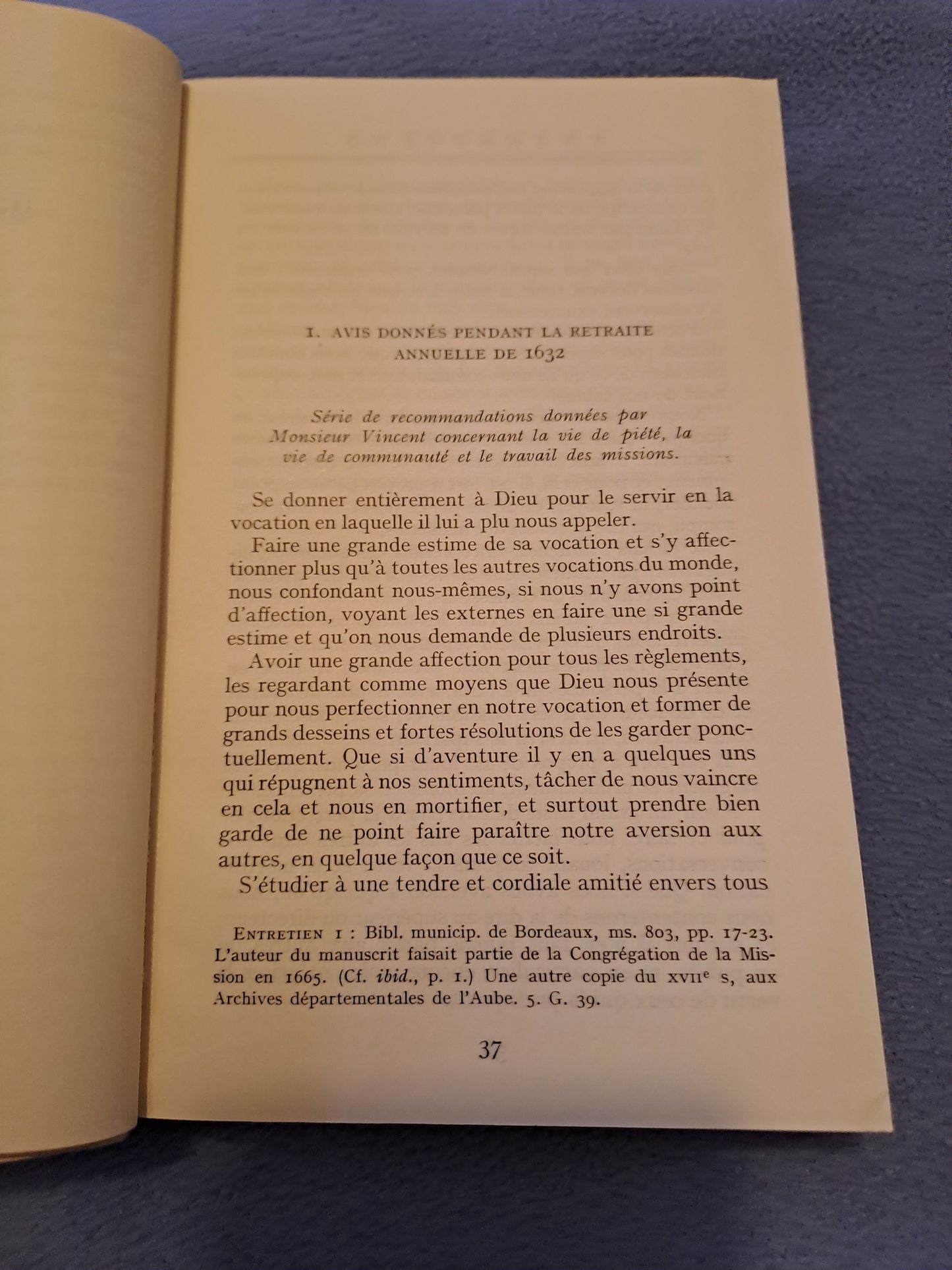 Saint Vincent de Paul. Entretient spirituels aux missionnaires. Ancien livre vintage catholique.