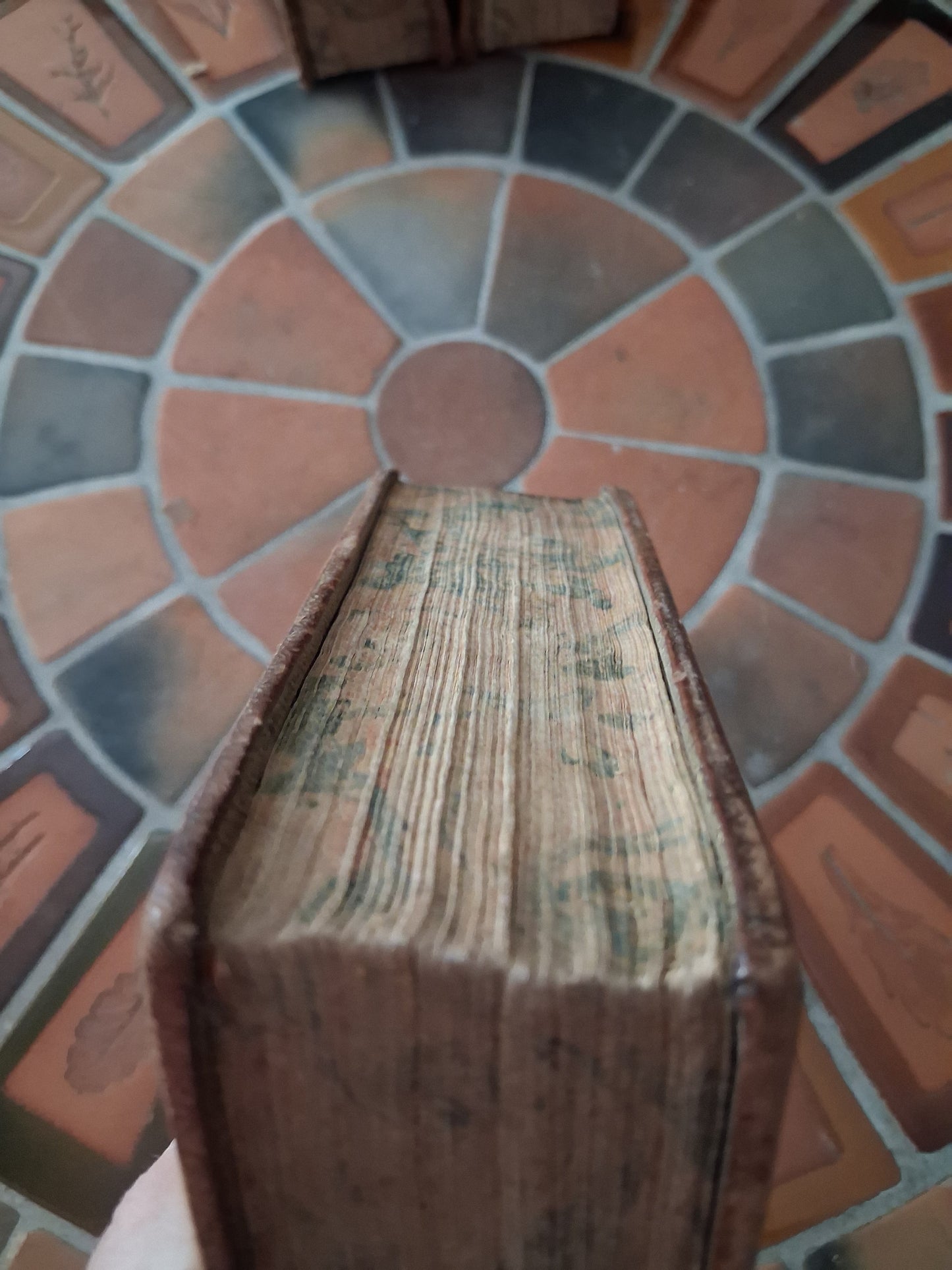 Année chretienne. Mai ( may) 1716. Exercices de piété pour tous les jours. Ancien livre vintage catholique.