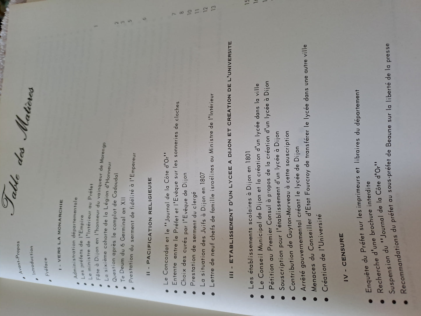 Livre. L'empire en Côte-d'Or.