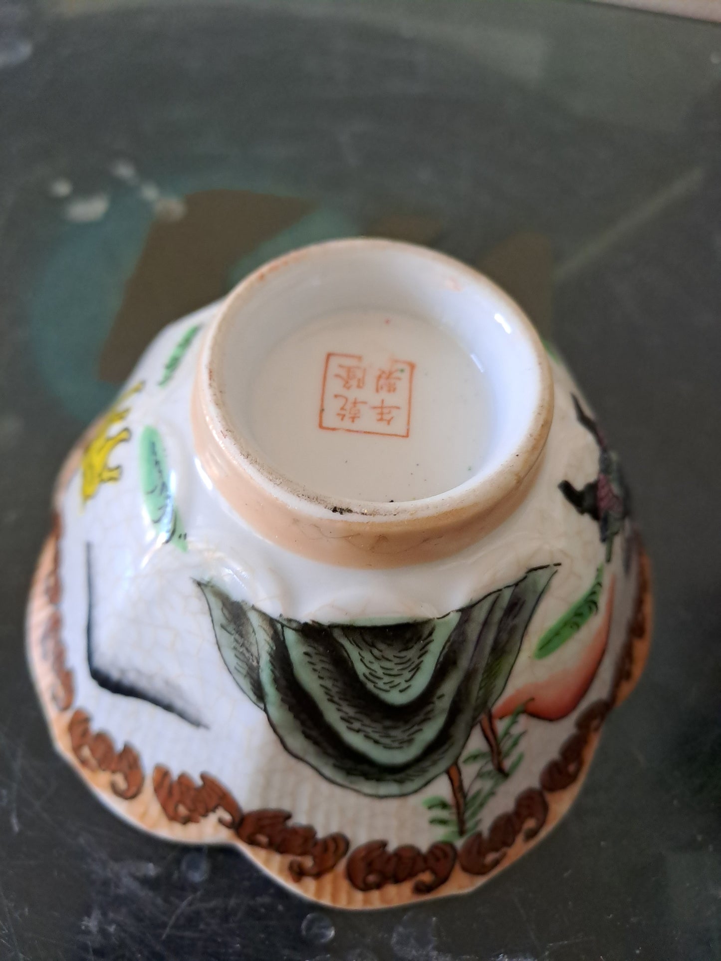 Bol 2 chine. Porcelaine forme Fleur de Lotus. Chine  Signé En Rouge