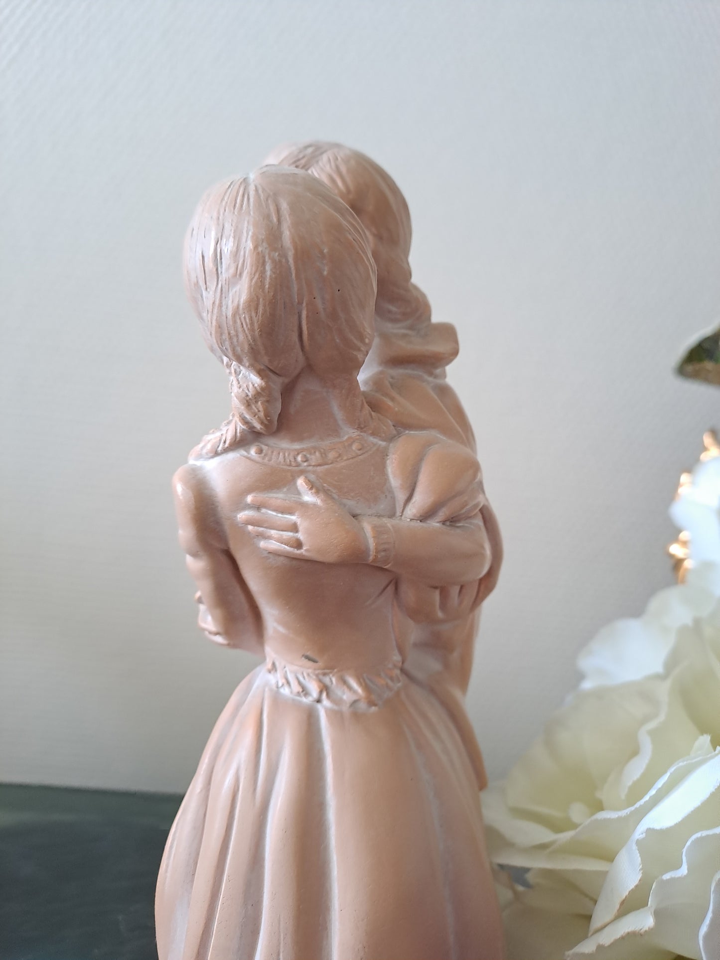 Statue Représentant Roméo et Juliette. Signé et numéroté.