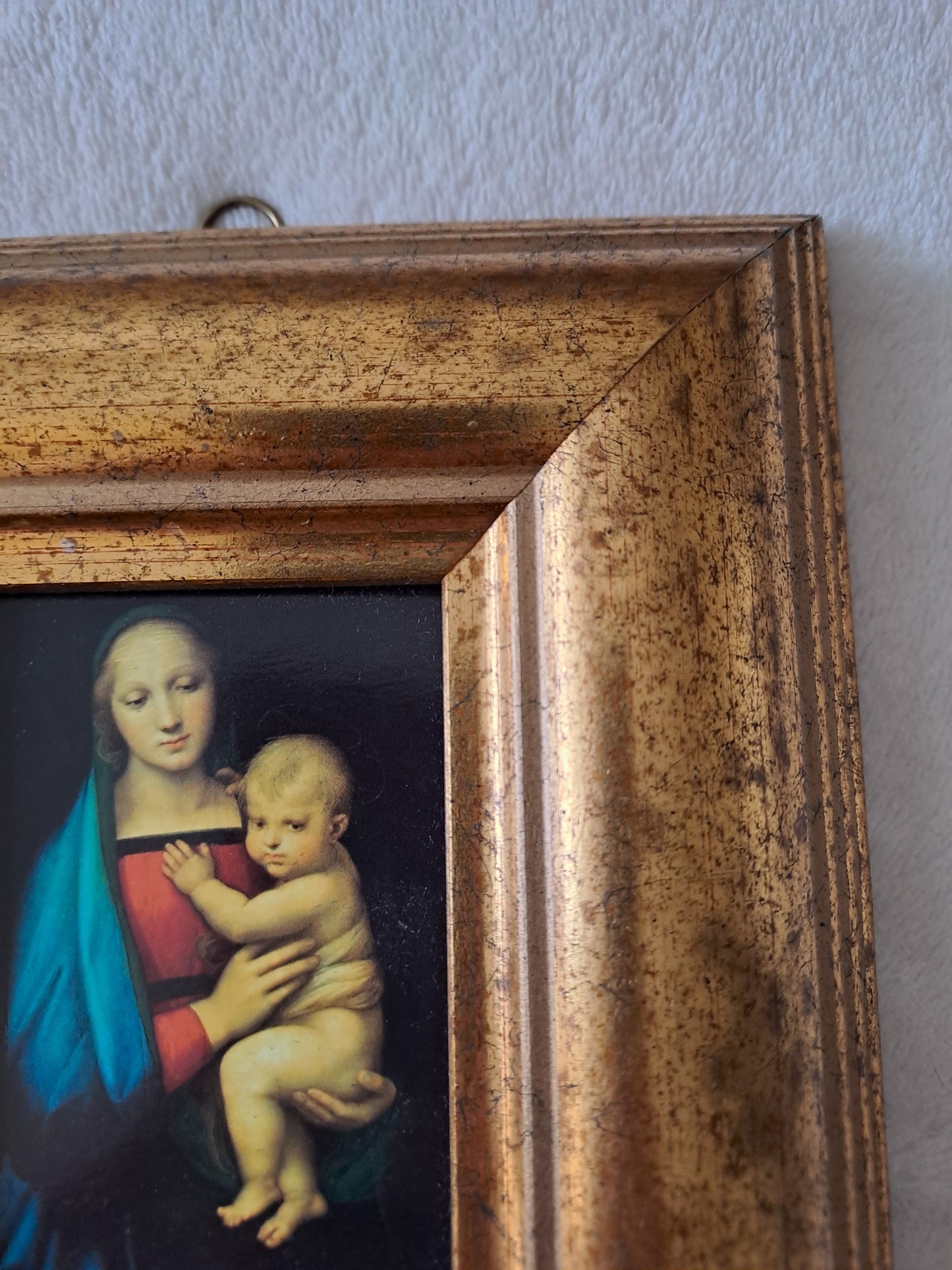 Cadre / tableau. La madone à l'enfant. Raphaël : 1483 - 1520.