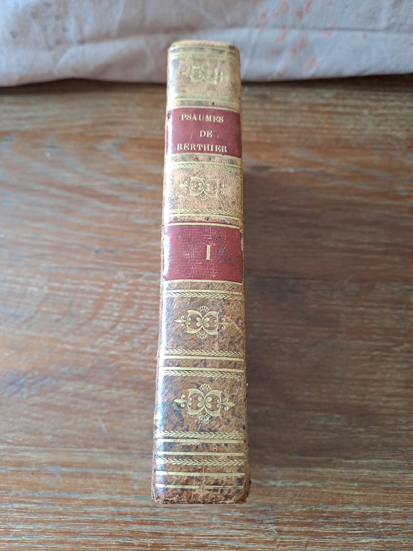 Les psaumes traduits en François, avec des notes et des réflexions, par le P. G. F. Berthier. T1. 1807. Ancien livre vintage catholique.