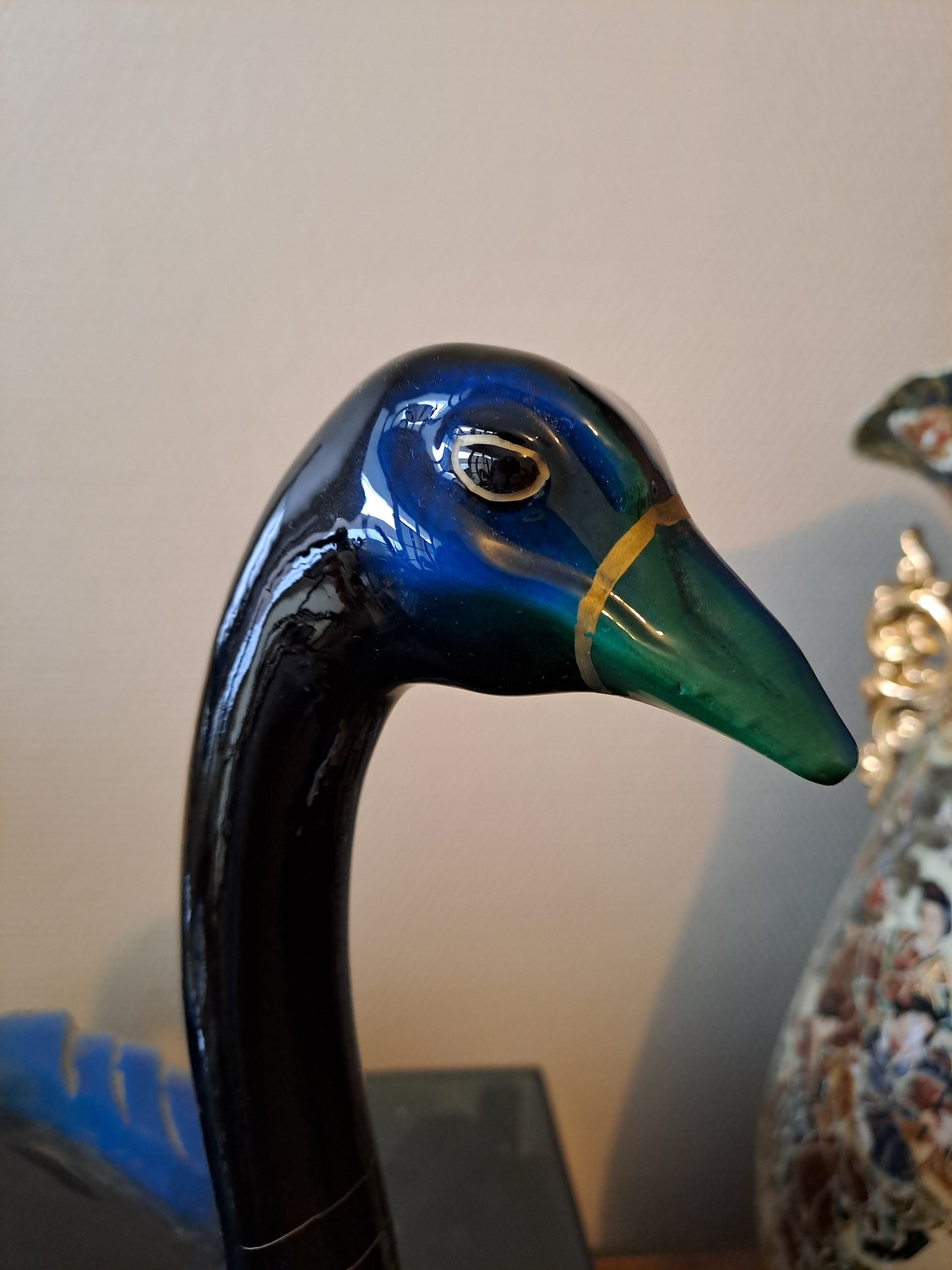 Statue autruche Hollywood Regency. 27.5 Cm X 27 Cm X 16 Cm.