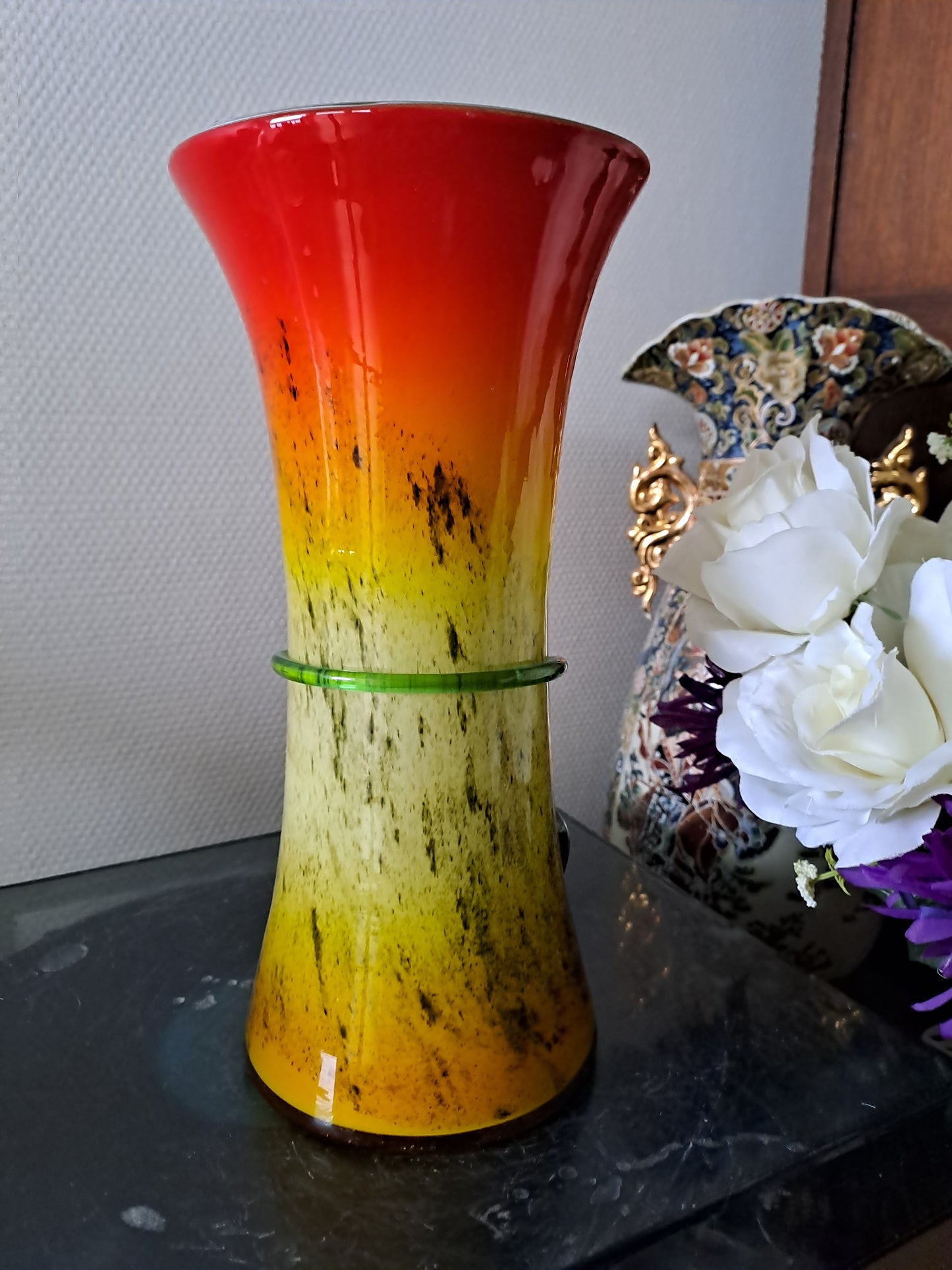 Vase En Pâte De Verre.