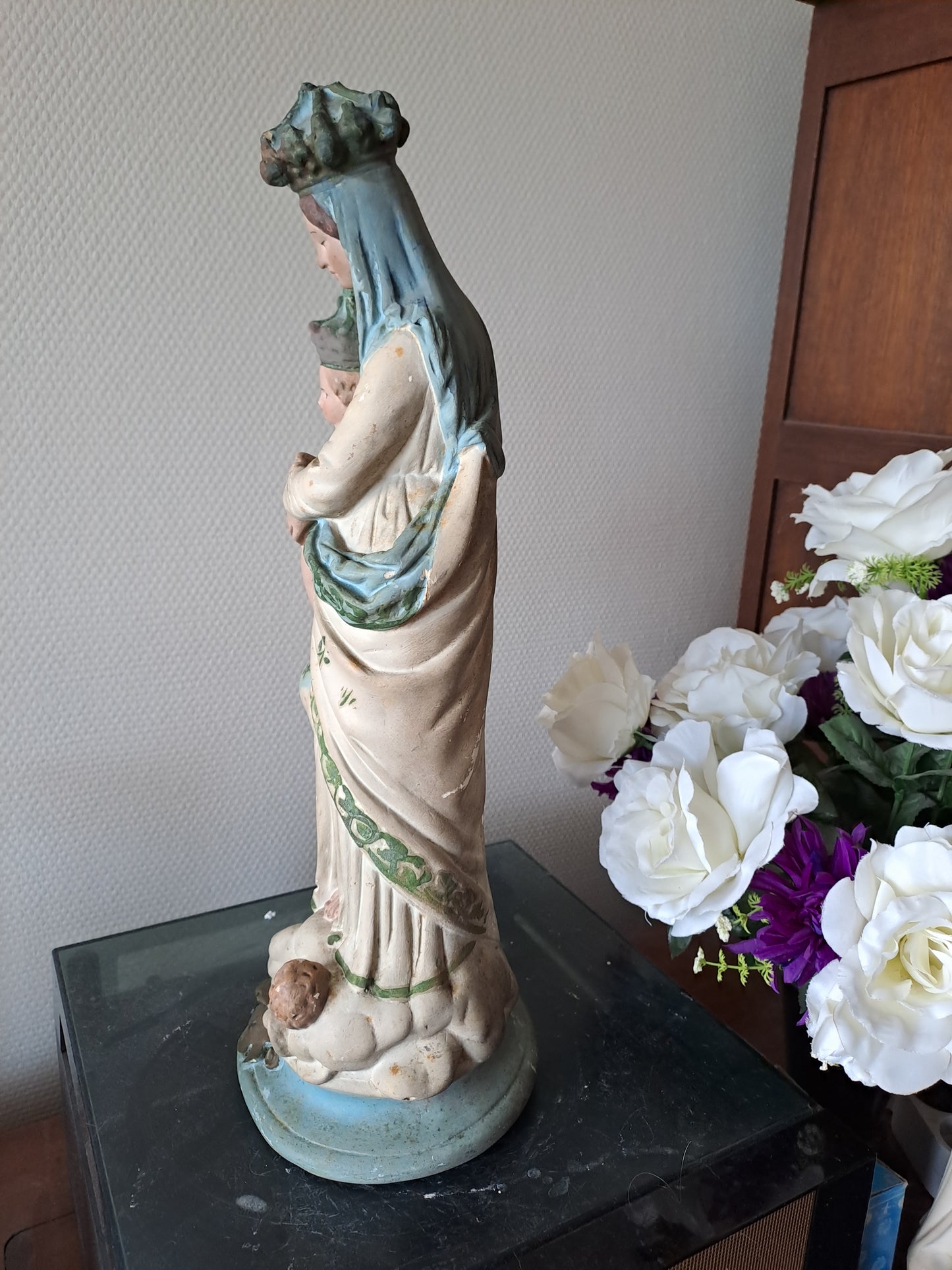Statue representant Notre-Dame des Victoires. 45 cm. N°3. Ancien Vintage