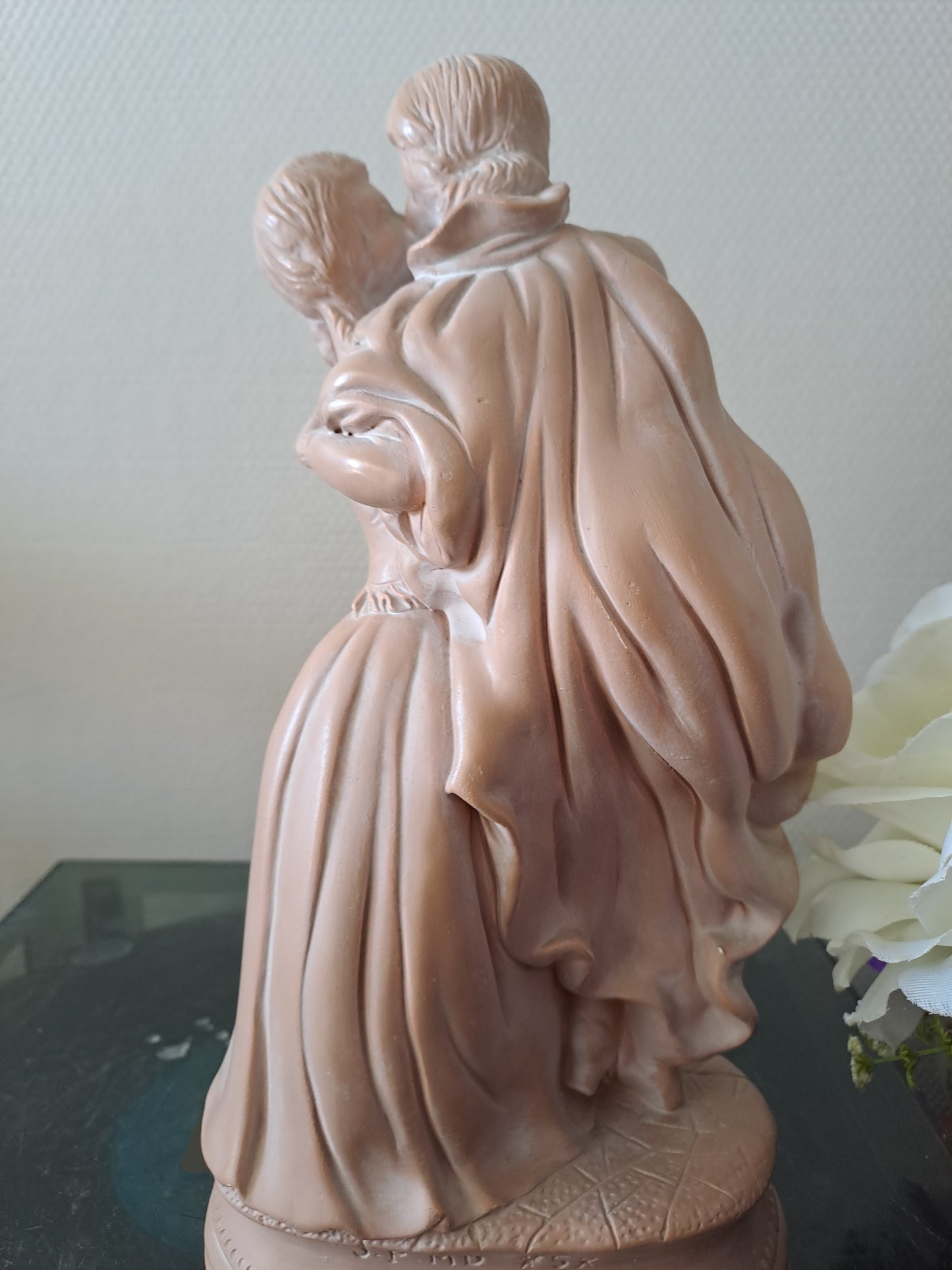 Statue Représentant Roméo et Juliette. Signé et numéroté.