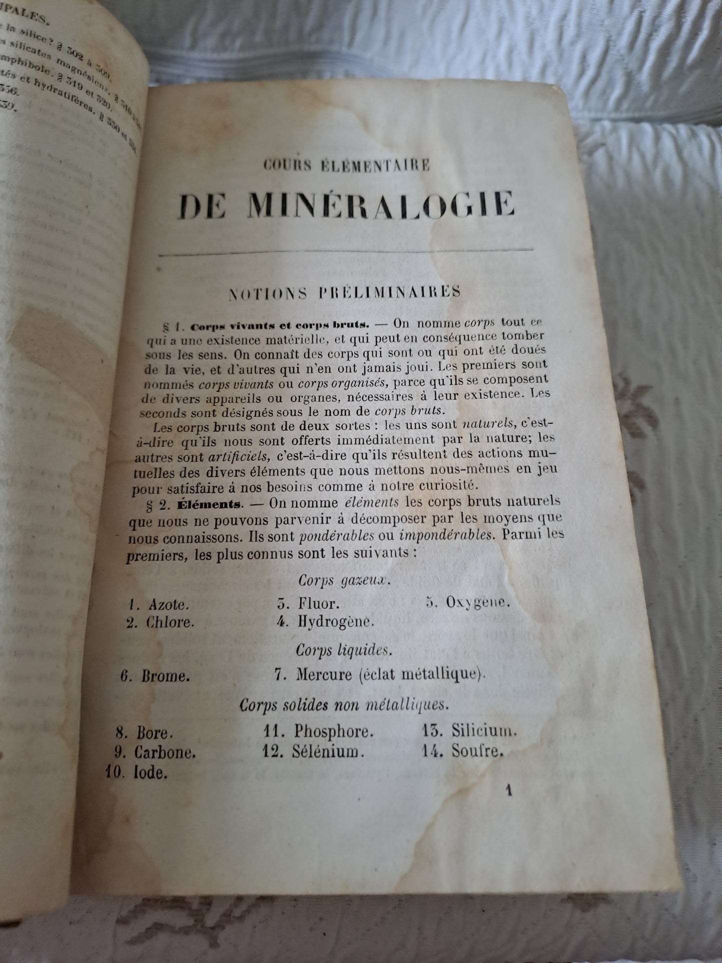 Cours élémentaire d'histoire naturelle  minéralogie et géologie. Par Beudant. 1858. Ancien livre vintage catholique.