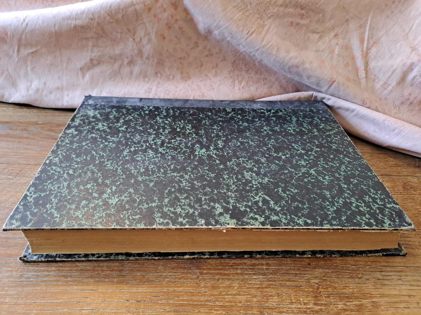 Revues "l'ouvrier " de mai 1896 à avril 1897. Ancien livre vintage.