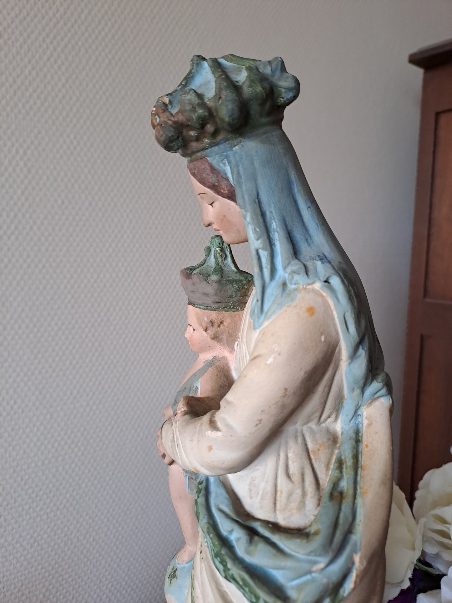 Statue representant Notre-Dame des Victoires. 45 cm. N°3. Ancien Vintage