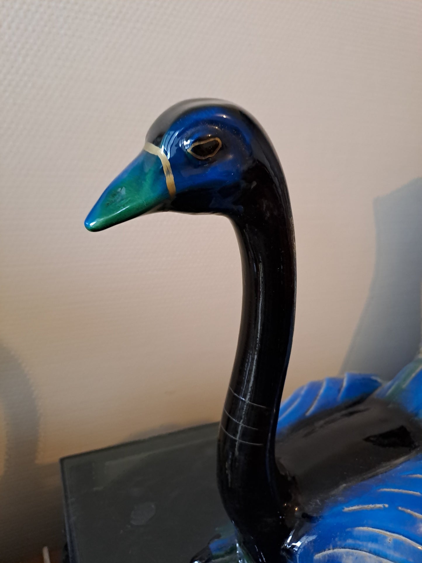 Statue autruche Hollywood Regency. 27.5 Cm X 27 Cm X 16 Cm.