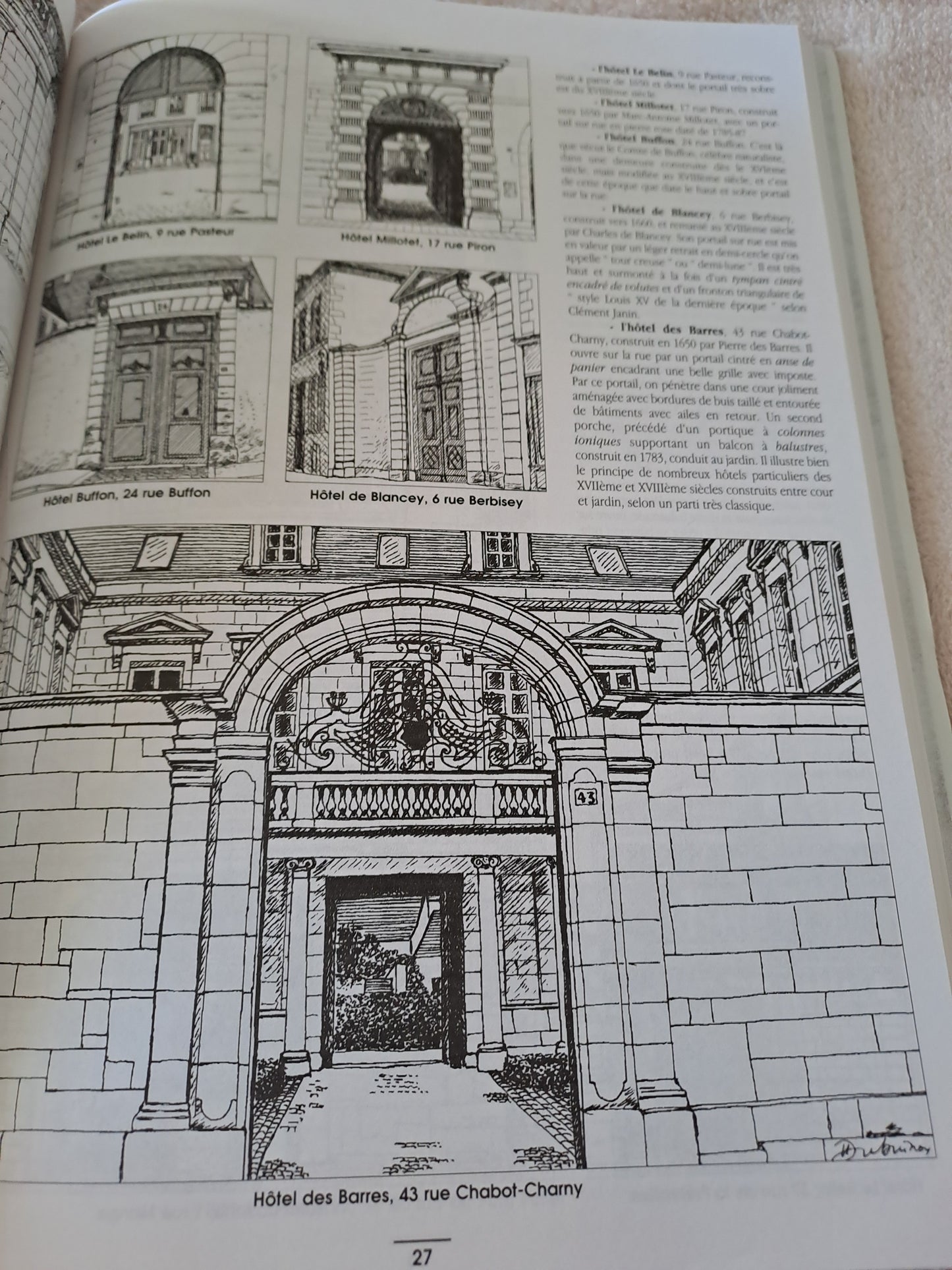 Livre. Dijon de porte en porte. Thérèse Dubuisson.