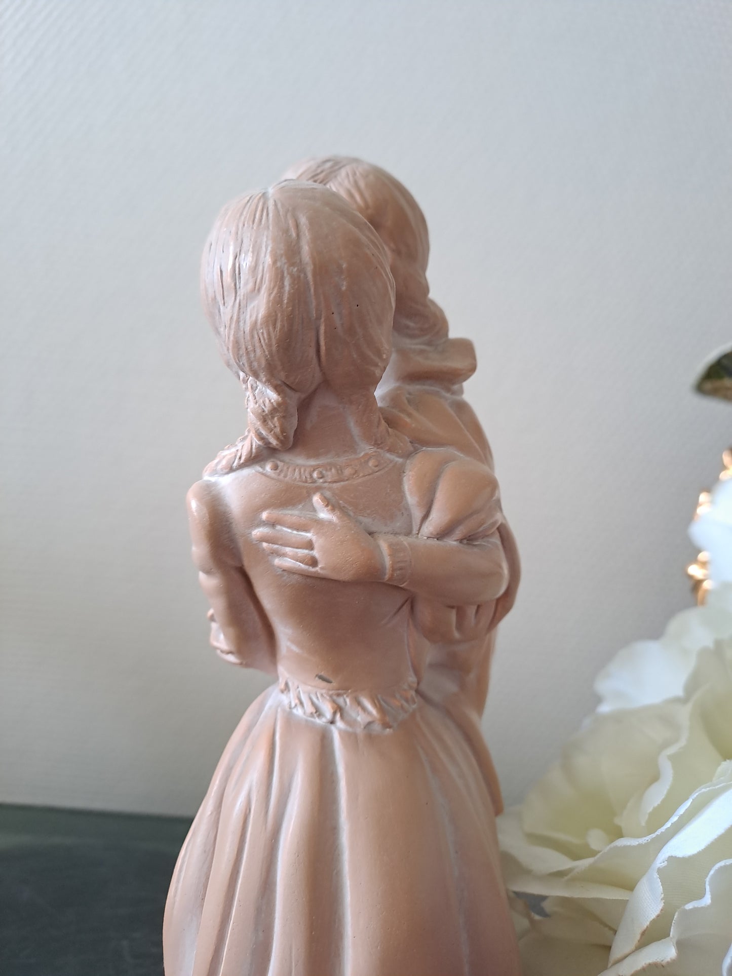 Statue Représentant Roméo et Juliette. Signé et numéroté.