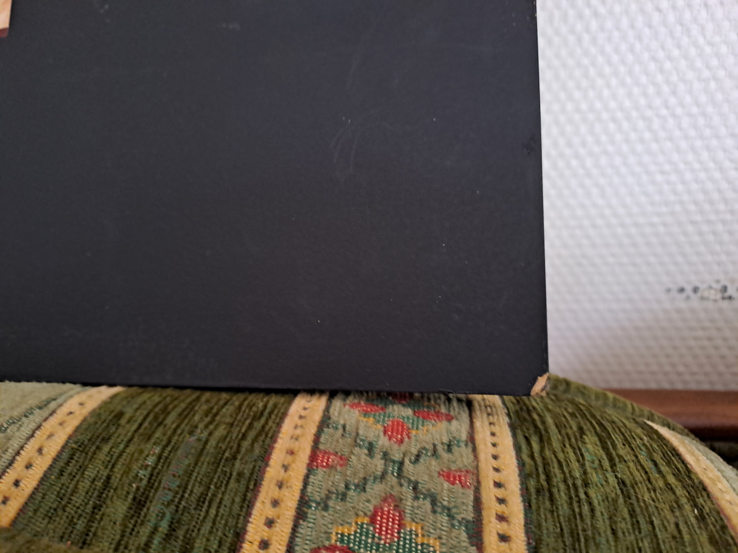 Icône Représentant les noces de Cana. 42 cm X 32 cm X 1.8 cm.