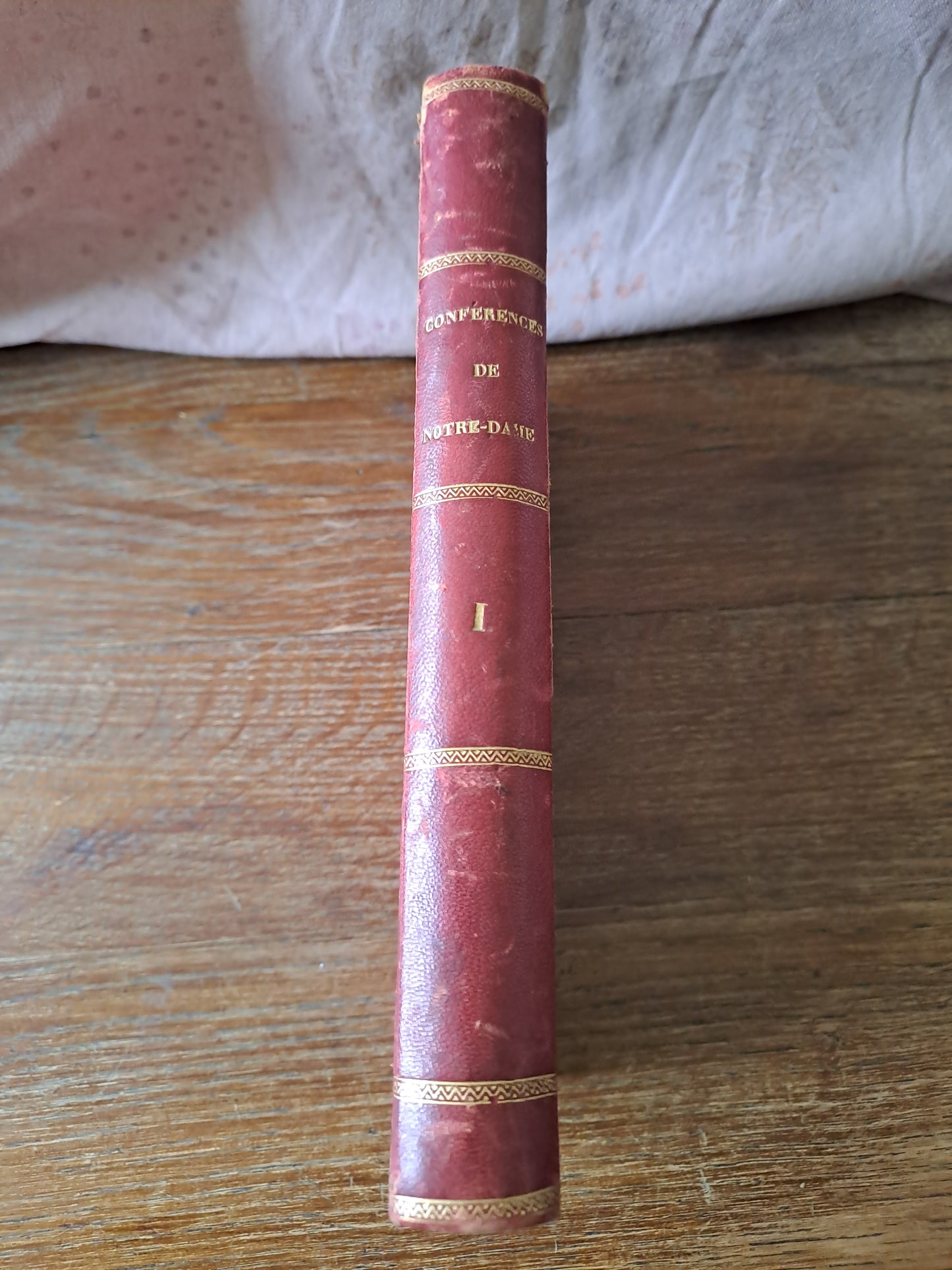 Conférences de Notre-Dame de Paris. T1. Années 1835_1836_1837. Ancien livre vintage. 1853.