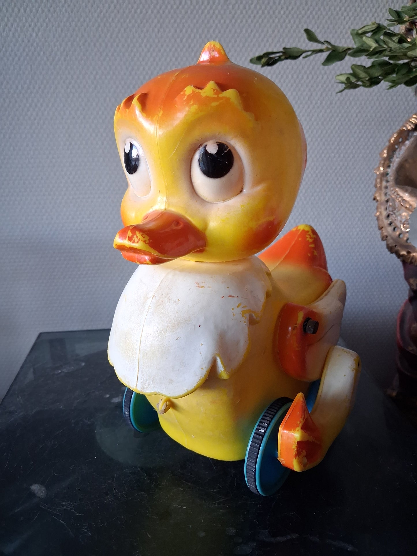 Jouet canard sur roulette années 50 ancienne decoration vintage