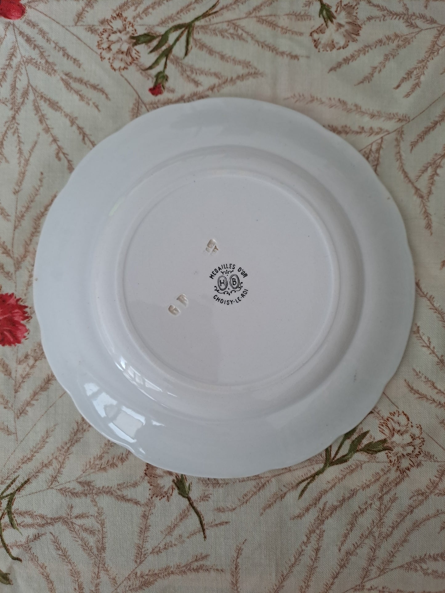 Assiette décorative Parlante. N°3. Les petits bonheurs de la vie. H. B. Choisy Le Roi.