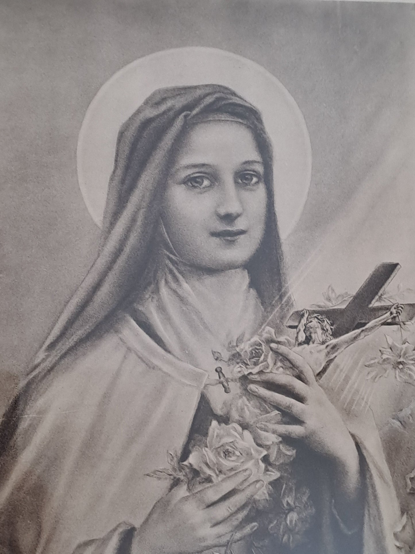 Gravure représentant Sainte Thérèse De L'enfant Jesus de la Sainte-Face. 52 cm x 42 cm.