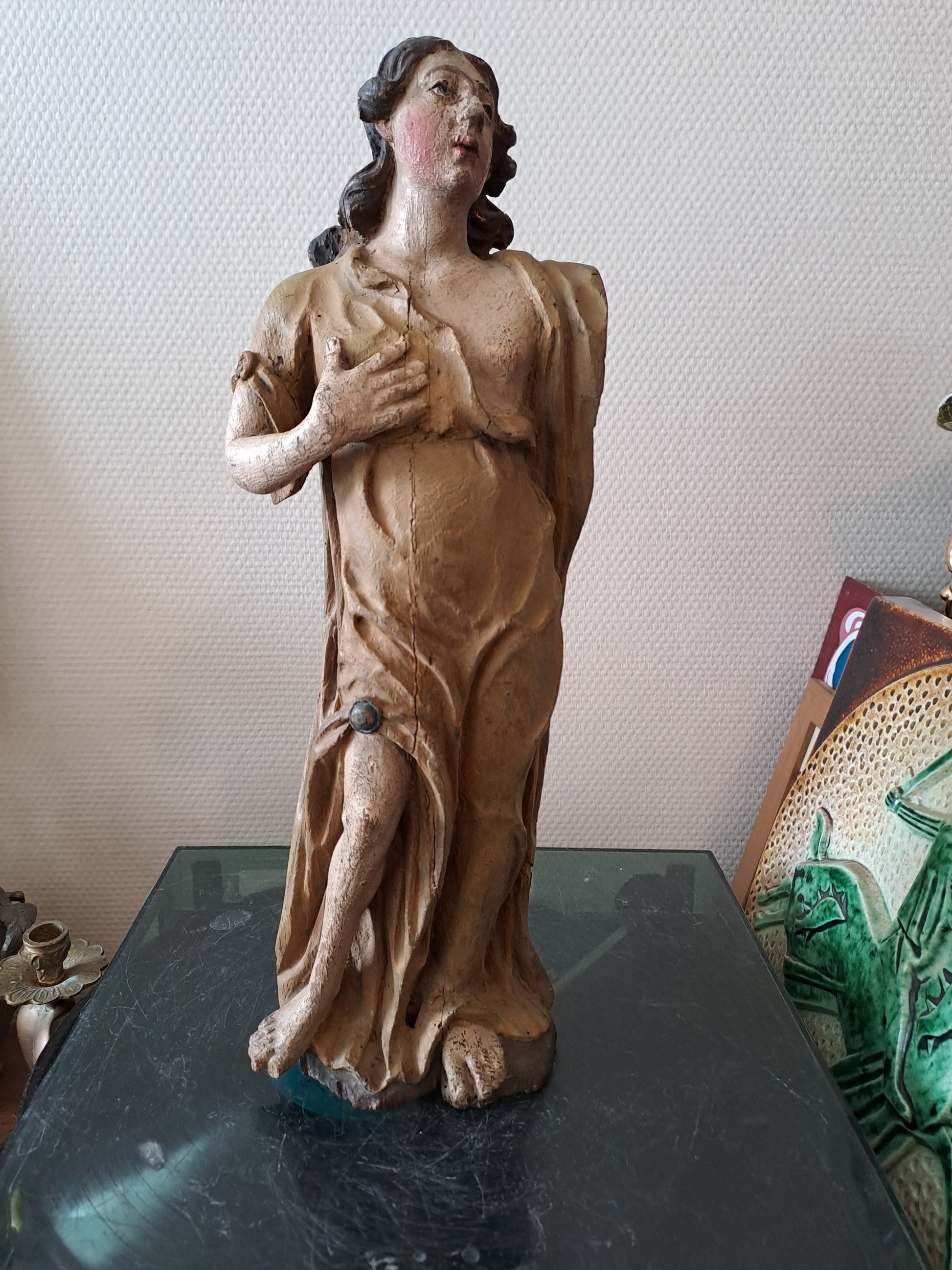 Statue en bois Polychrome. Représentant Saint Jean-Baptiste. 1ere moitié du XVIII eme. Ancien Vintage catholique. 