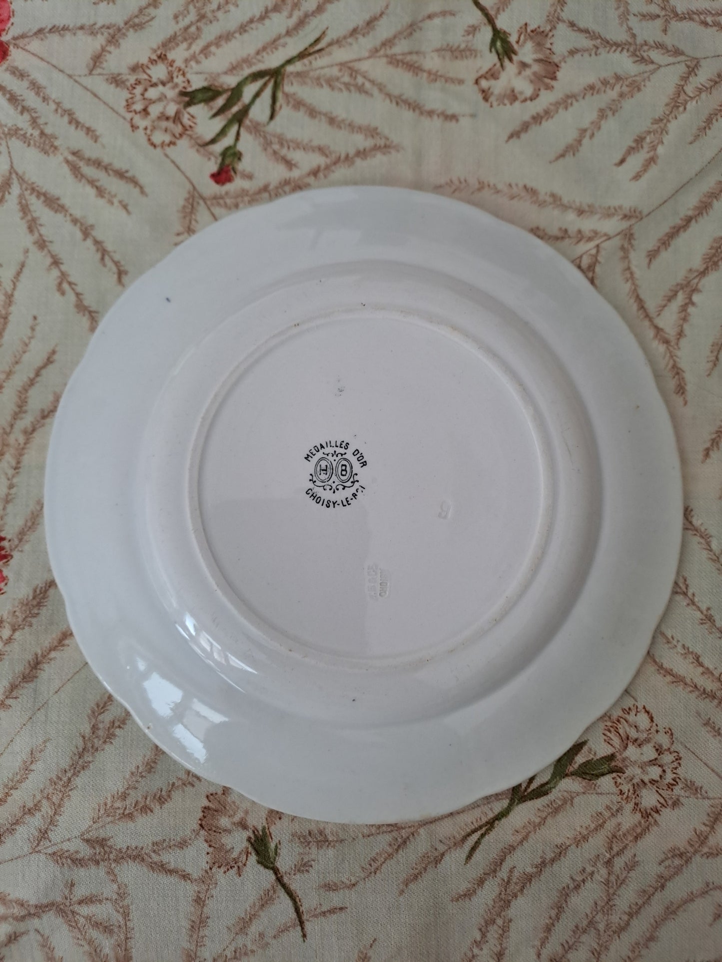 Assiette décorative Parlante. N°1. Les petits bonheurs de la vie. H. B. Choisy Le Roi.