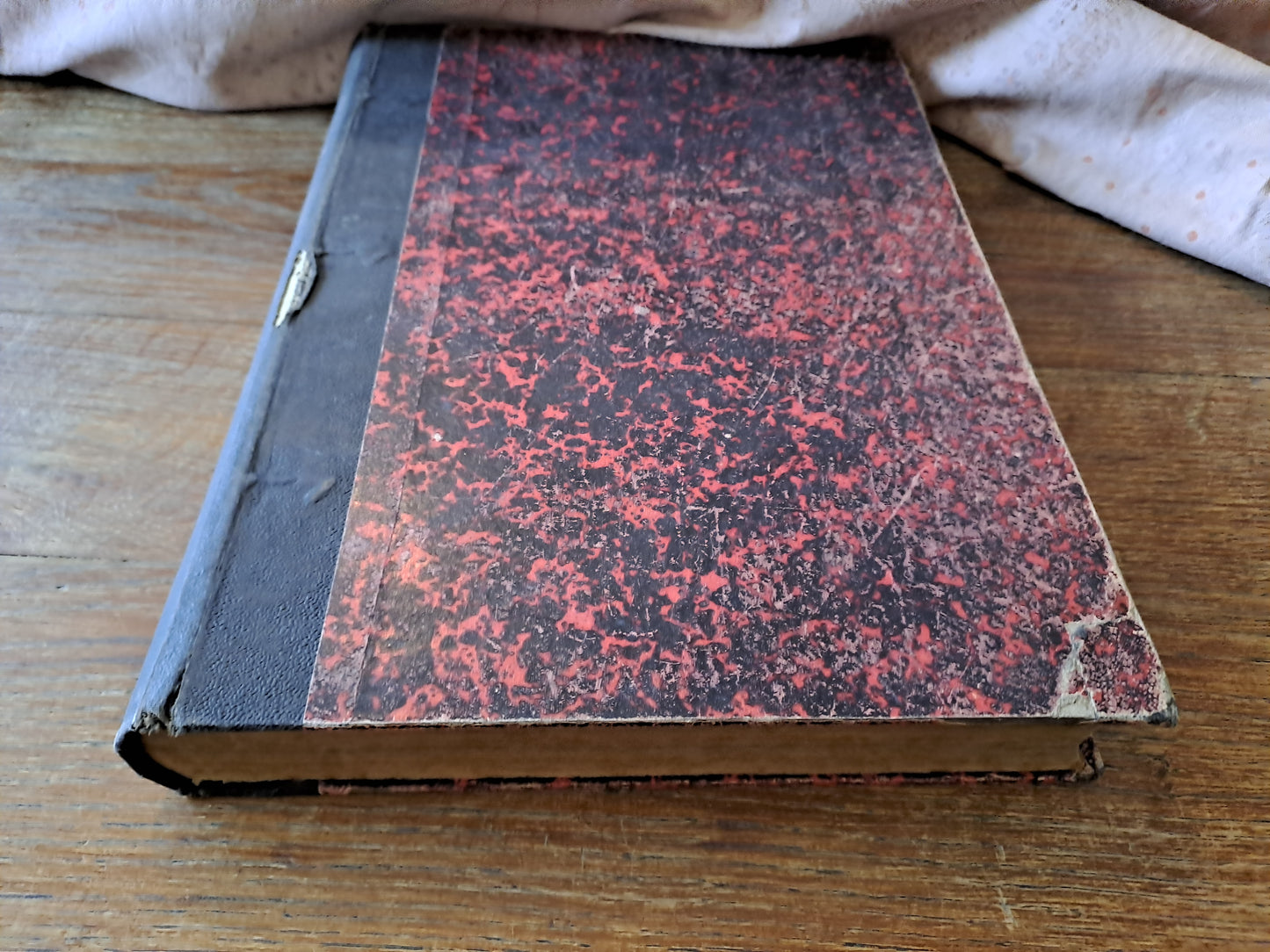 Revues " l'ouvrier" . De mai 1889 à avril 1891. Ancien livre vintage.