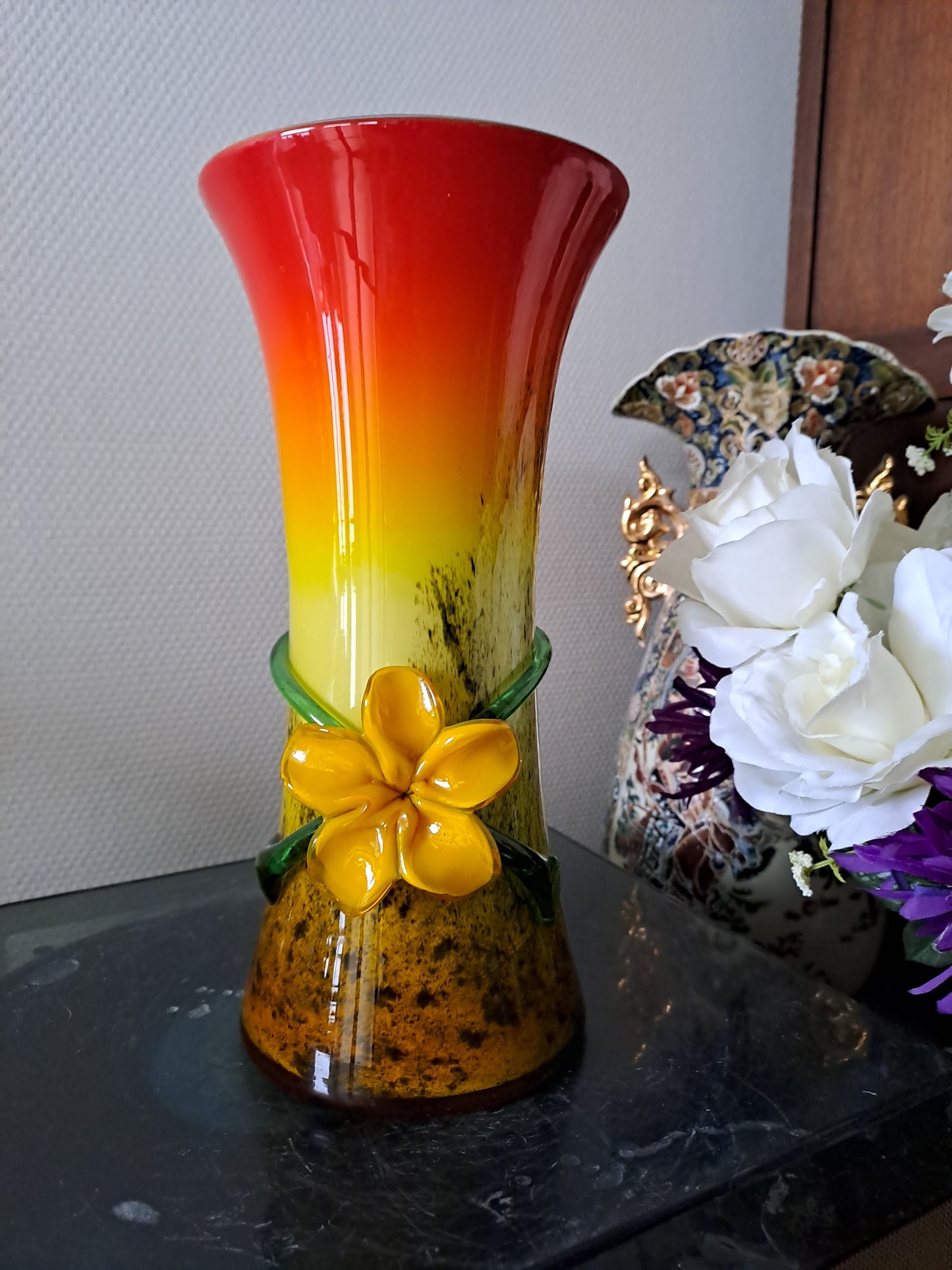 Vase En Pâte De Verre.