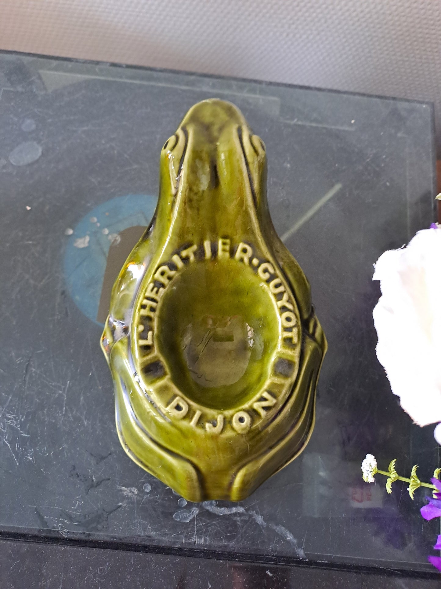 Cendrier grenouille l'héritier guyot. 19 cm.