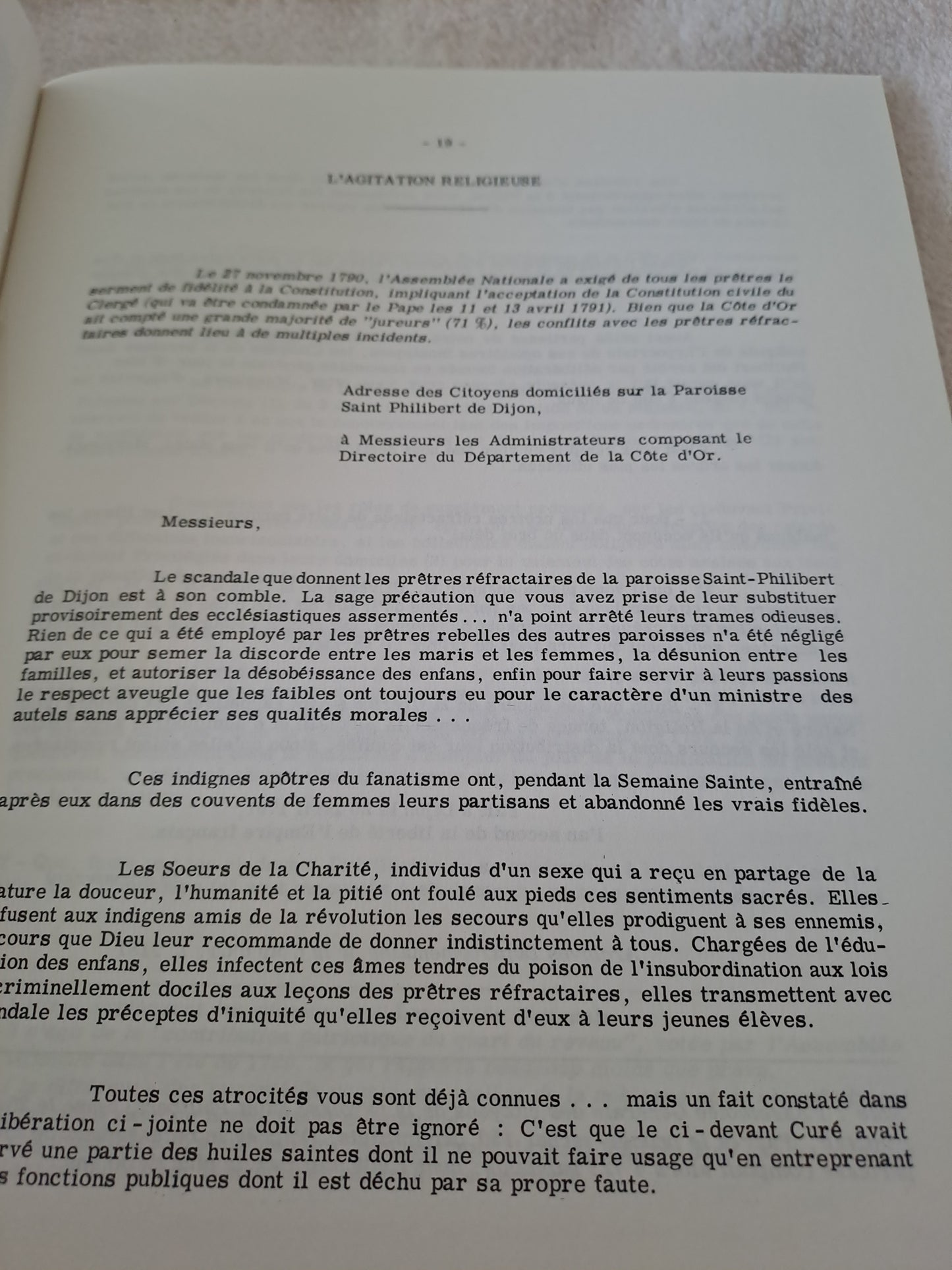 Titre. La révolution de 1789 en Côte-d'Or.