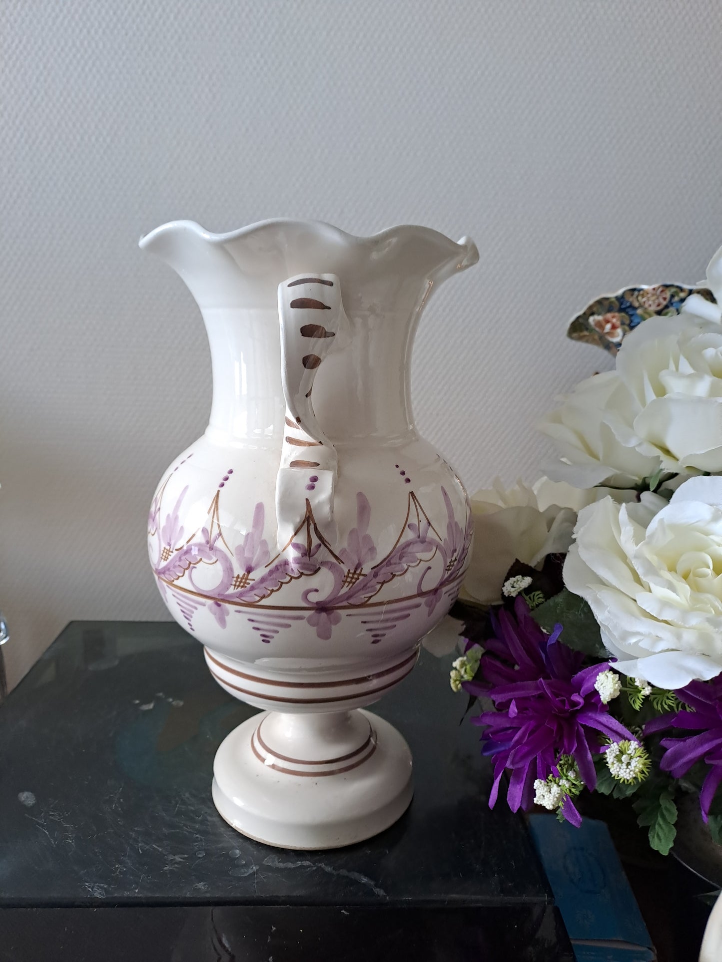 Vase En Porcelaine.