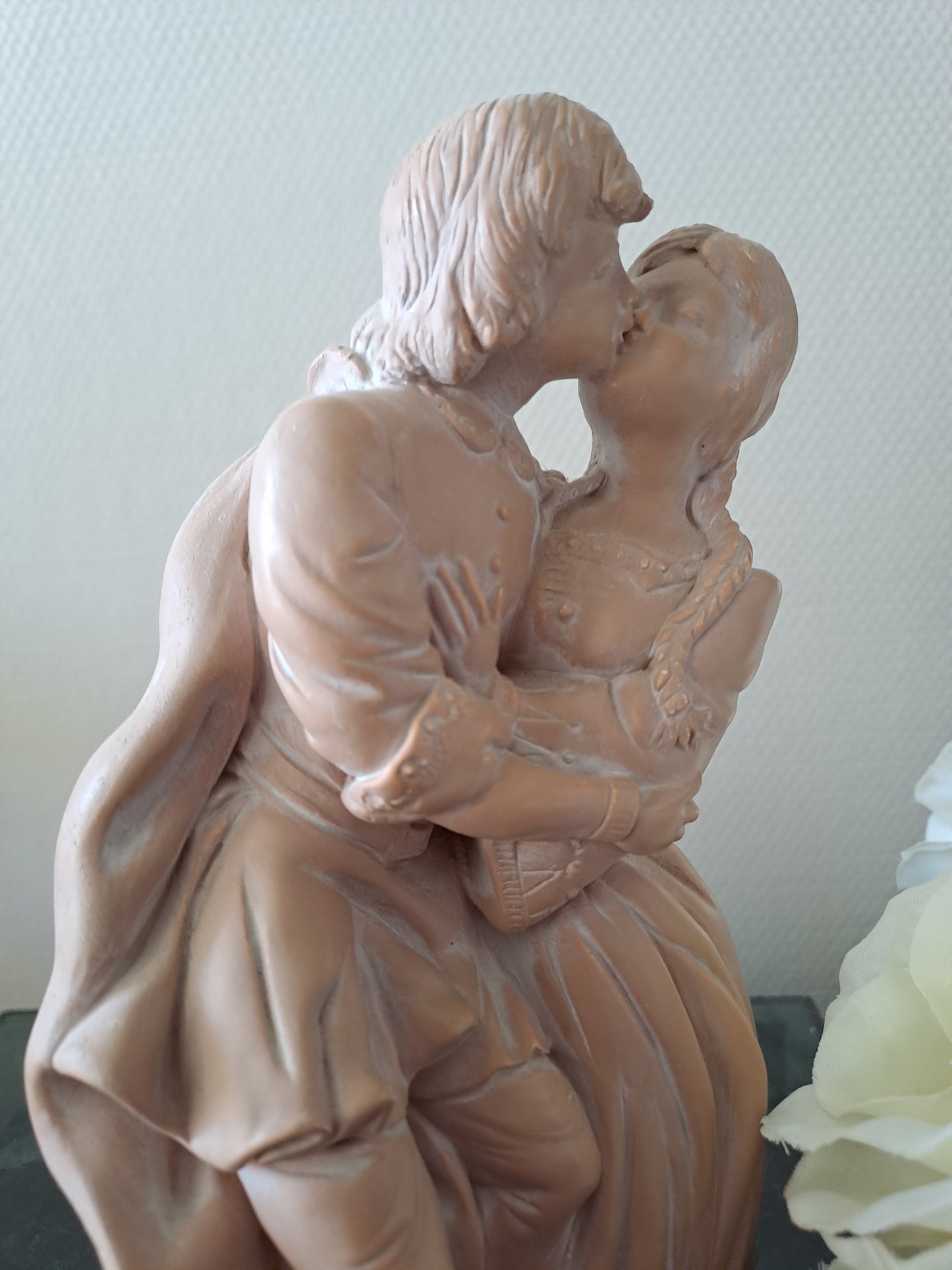 Statue Représentant Roméo et Juliette. Signé et numéroté.