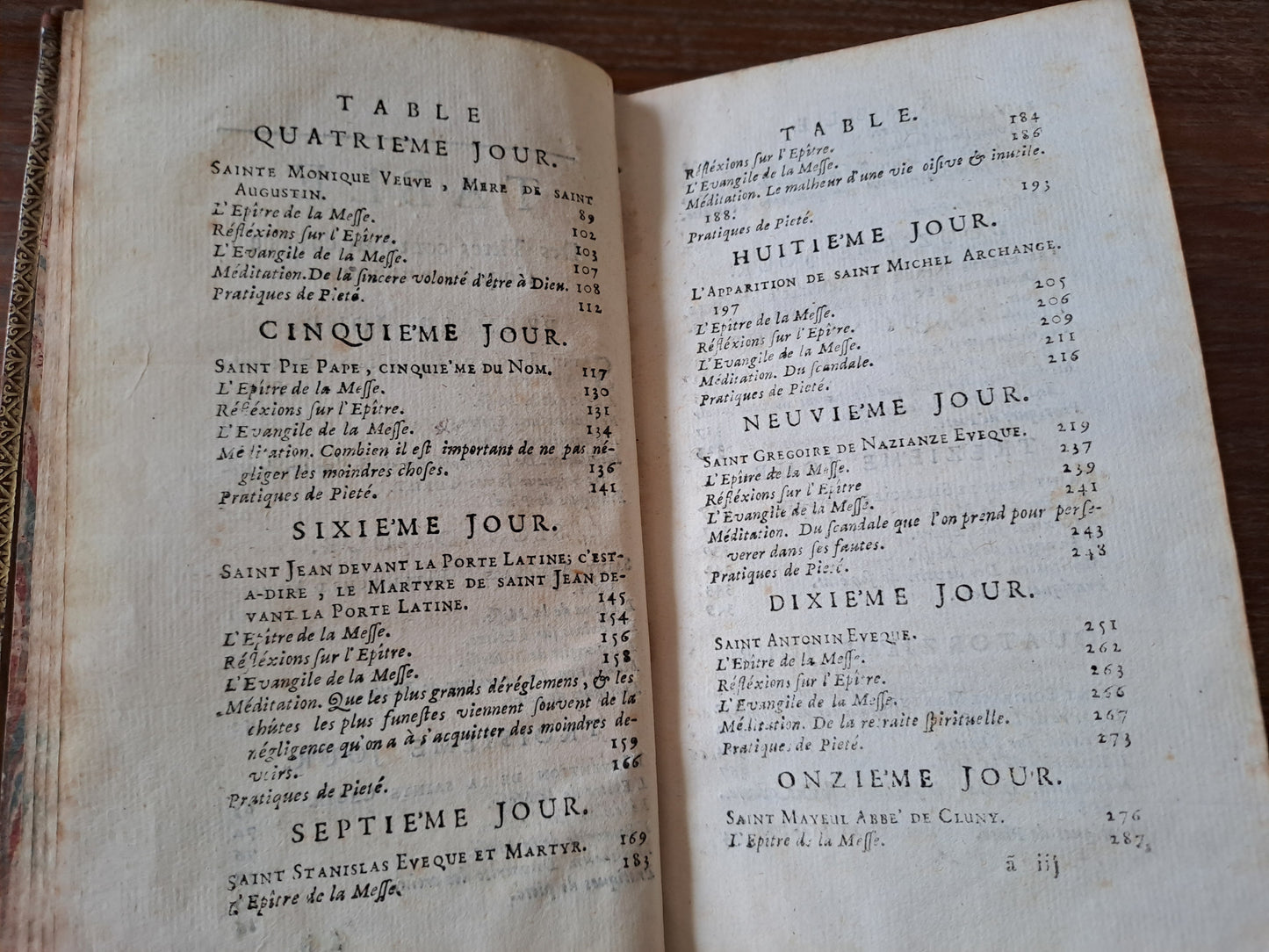 Année chretienne. Mai ( may) 1716. Exercices de piété pour tous les jours. Ancien livre vintage catholique.