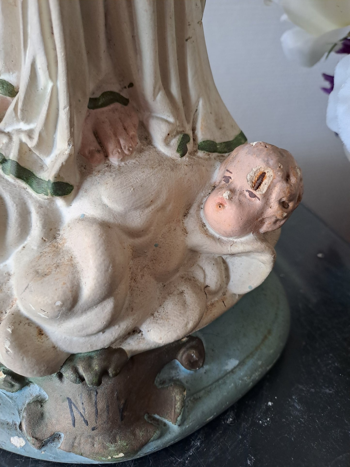 Statue representant Notre-Dame des Victoires. 45 cm. N°3. Ancien Vintage