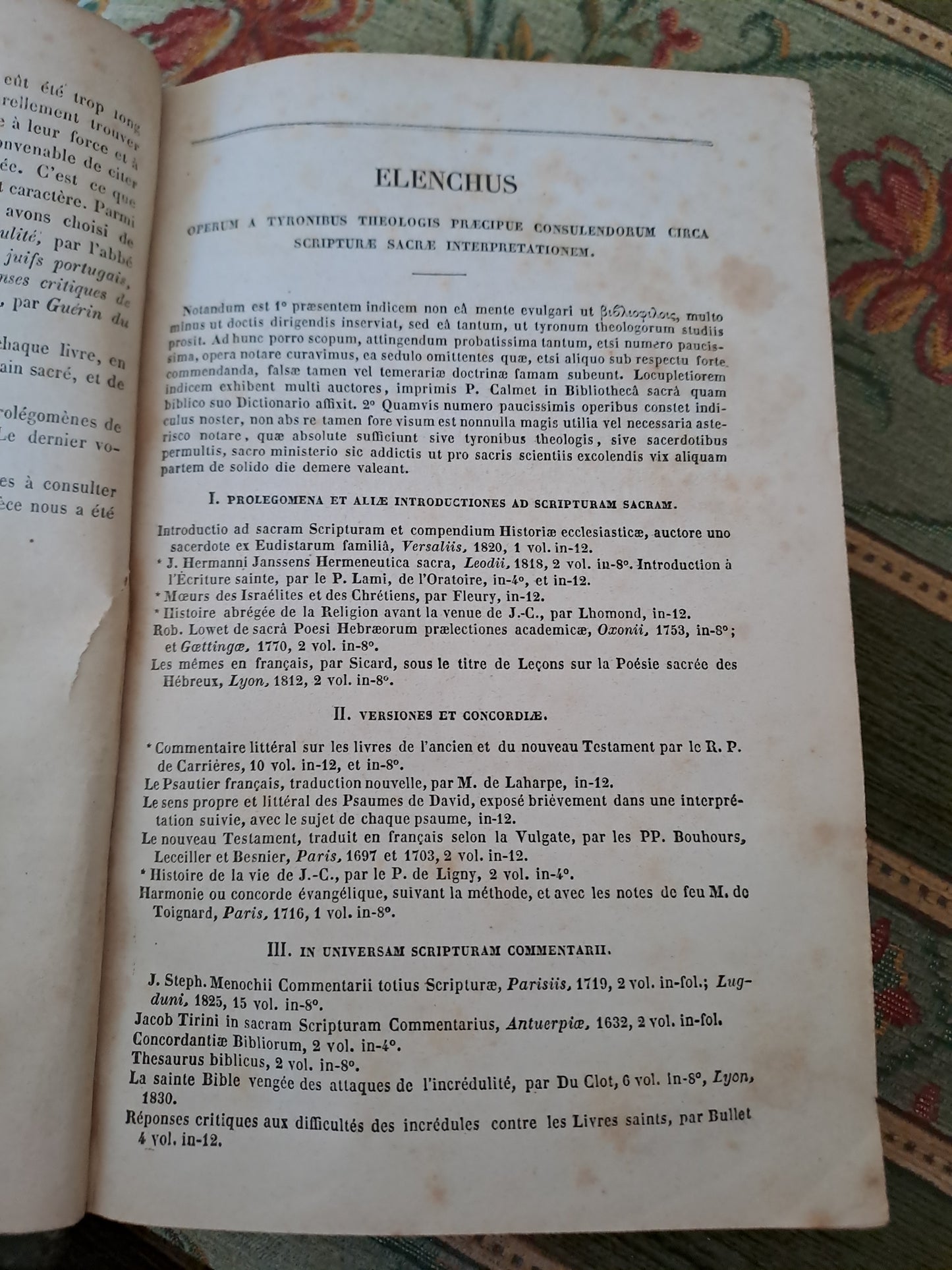 Sainte Bible. T1. 1854. Commentaires De Menochius. Français et latin.