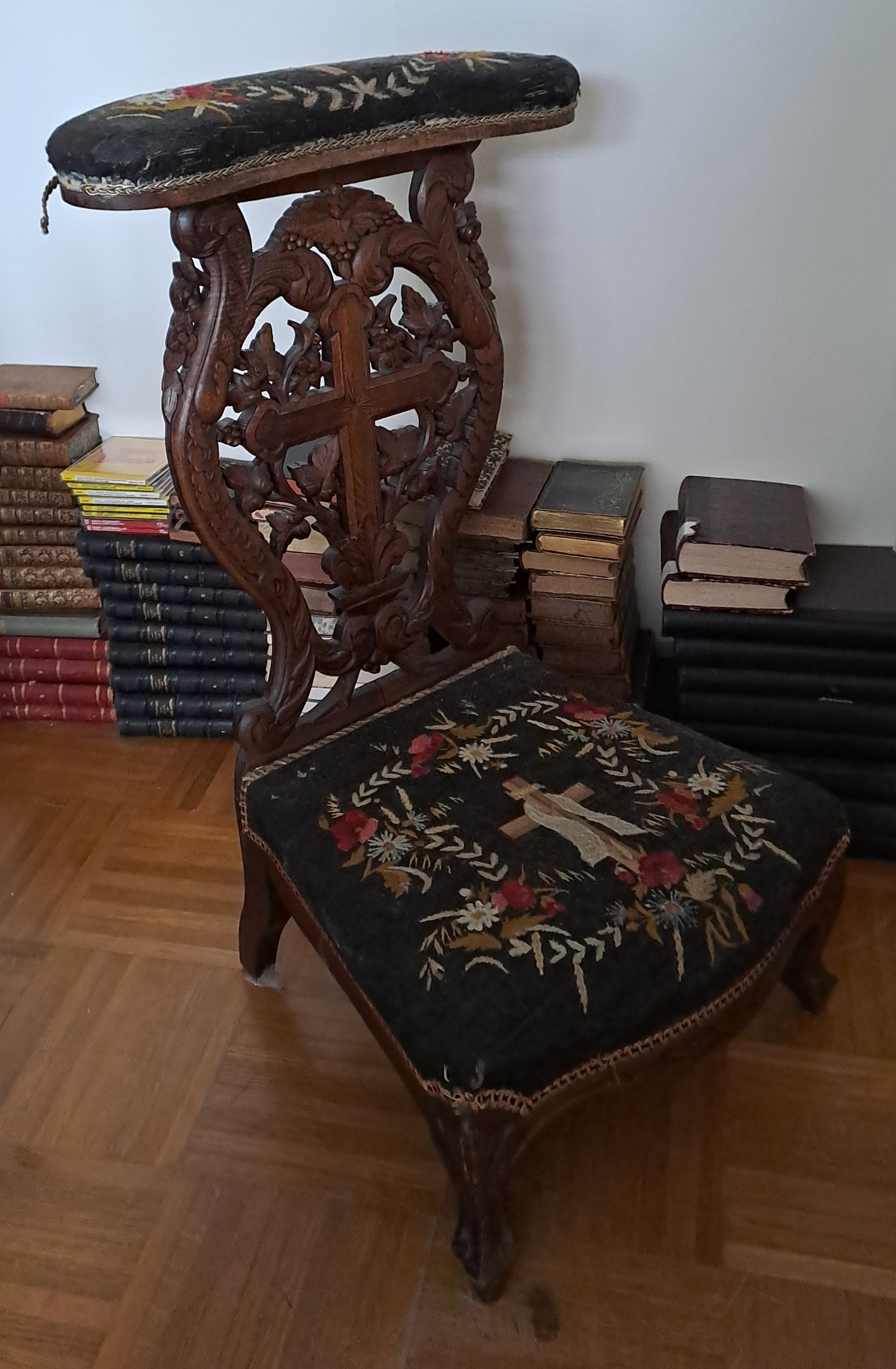 Prie-Dieu Napoléon III. Bois Sculpté. Ancien Vintage catholique.