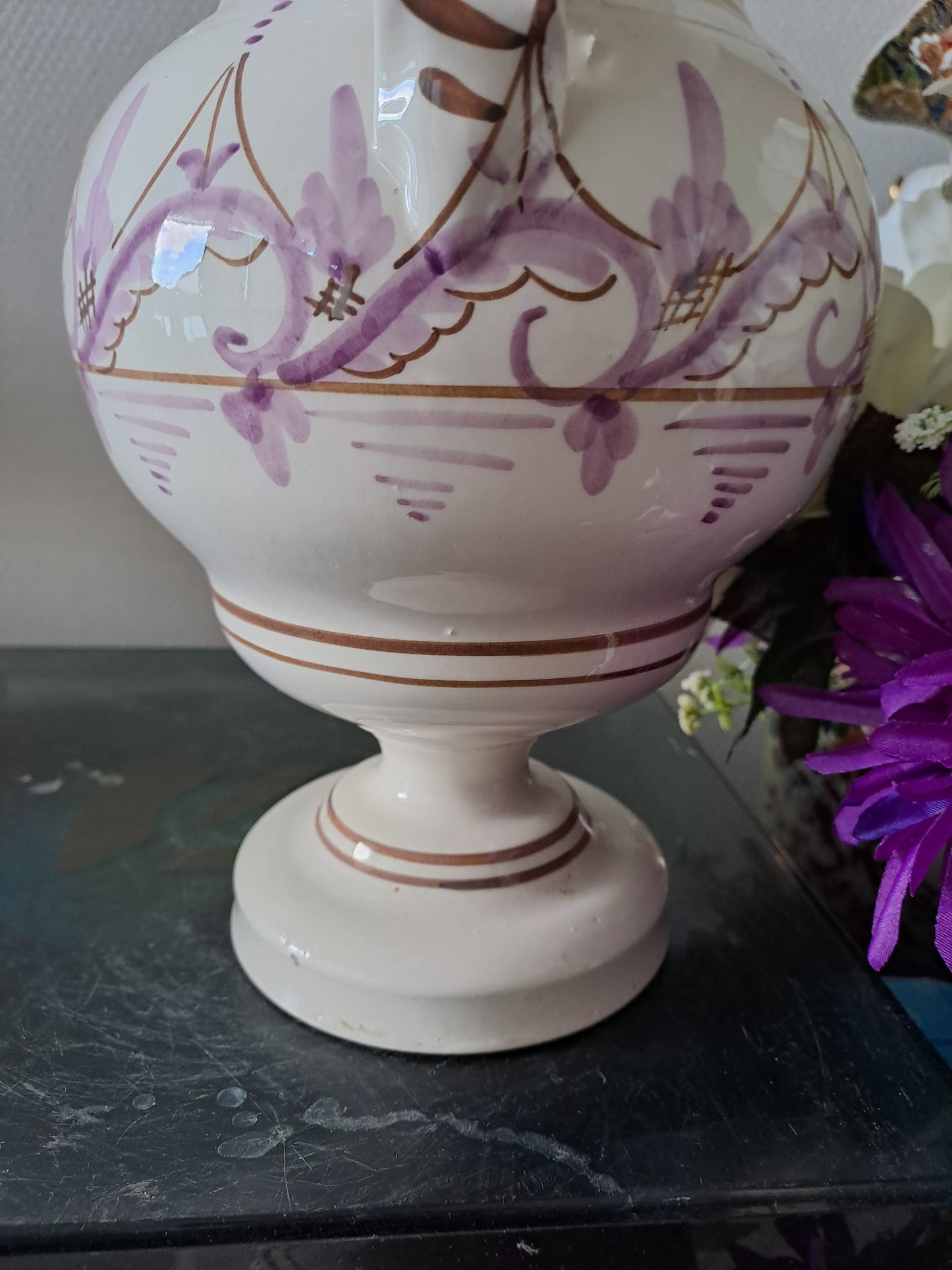 Vase En Porcelaine.