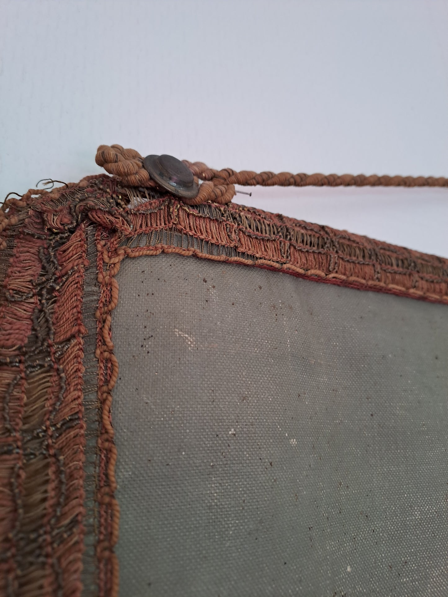 Bannière de processions. Vierge à la chaise d'après Raphaël. Ancien decoration vintage catholique.