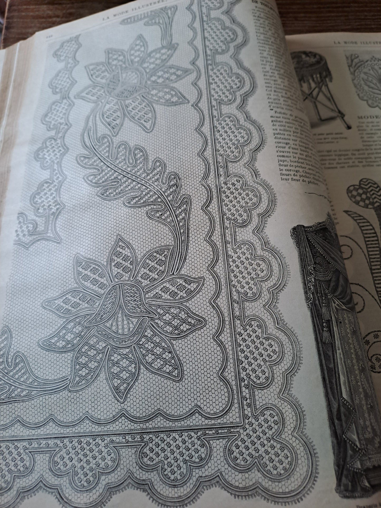 Revues " La mode illustré " journal de la famille. Pour l'année 1890. 31eme année. Ancien livre vintage.