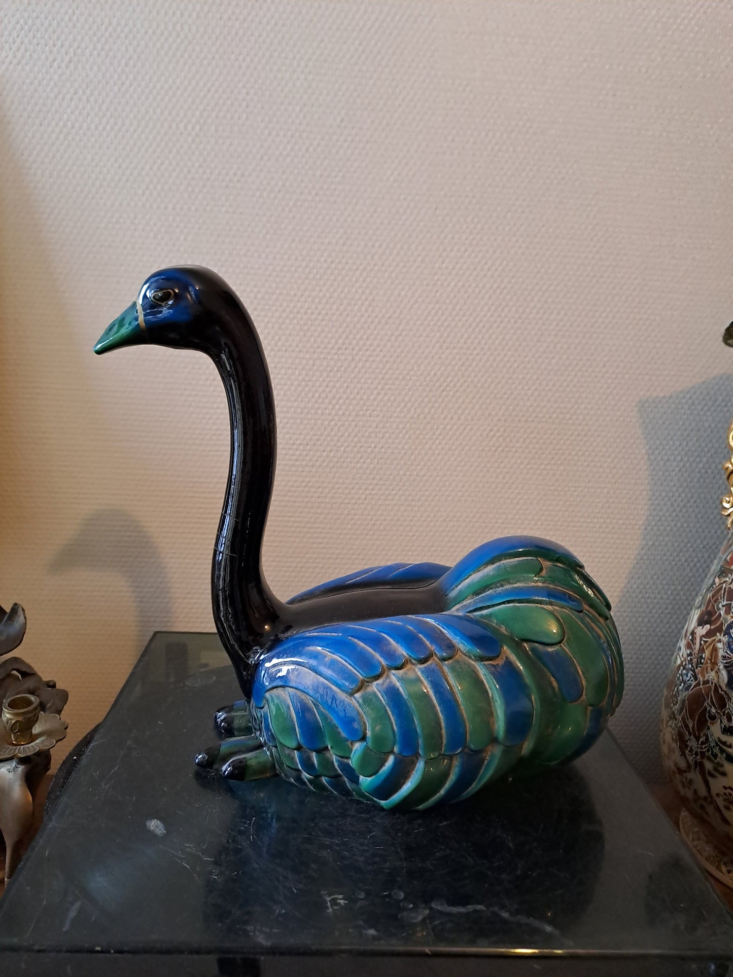 Statue autruche Hollywood Regency. 27.5 Cm X 27 Cm X 16 Cm.