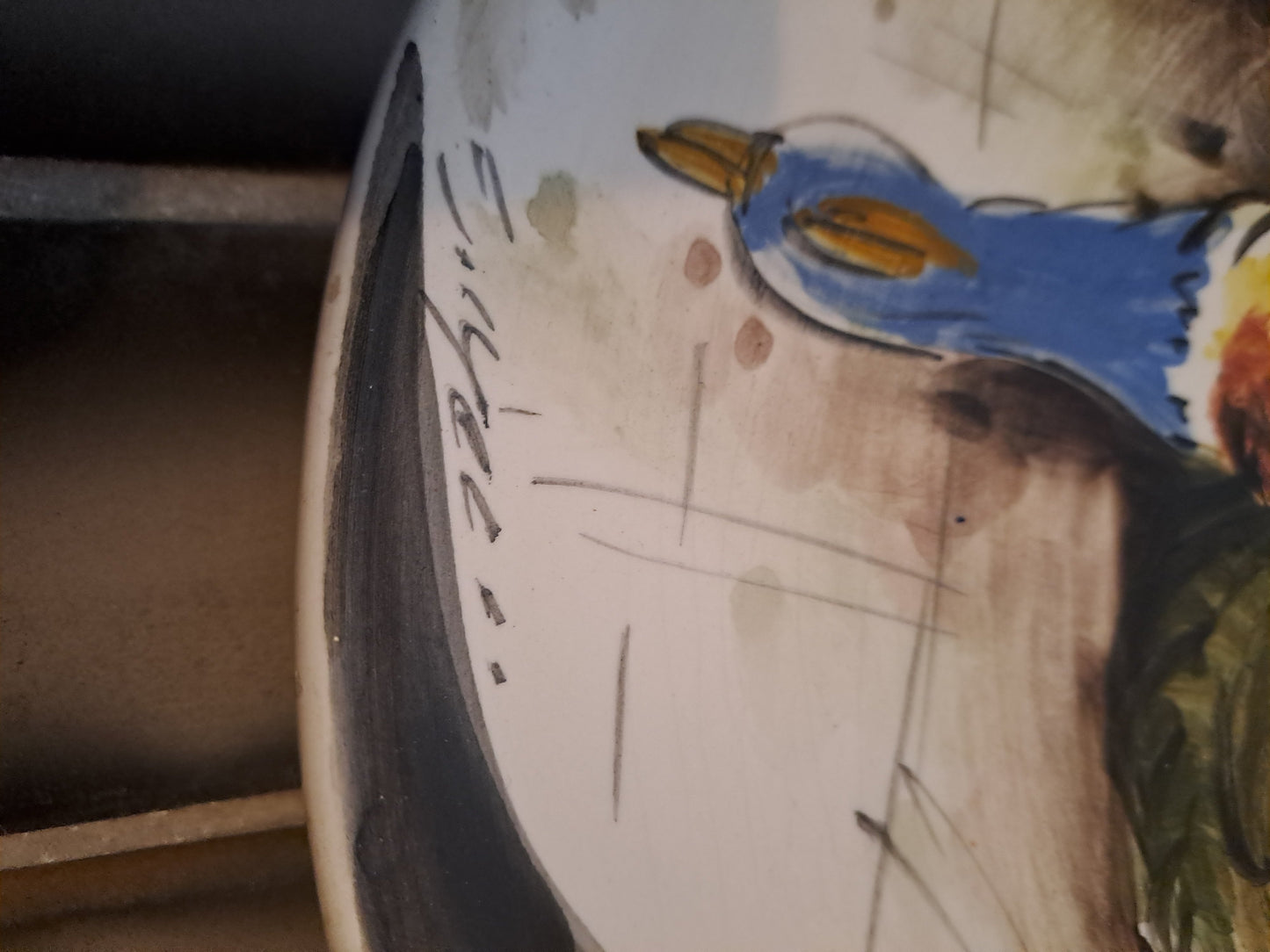 Assiette murale. Nature Morte Aux Pigeons. Signé. Ancien décoration Vintage 